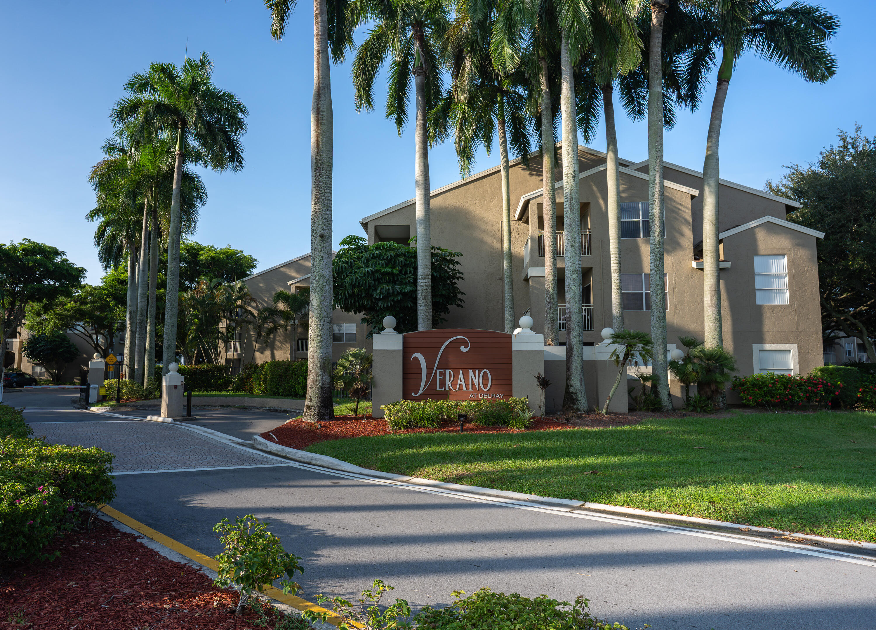 Listing  1865 Palm Cove Boulevard 9-209, Delray Beach, FL 33445, Delray Beach, FL 33445