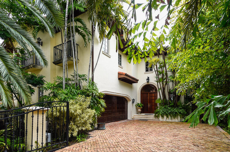 Listing  446 Brazilian Avenue, Palm Beach, FL 33480, Palm Beach, FL 33480