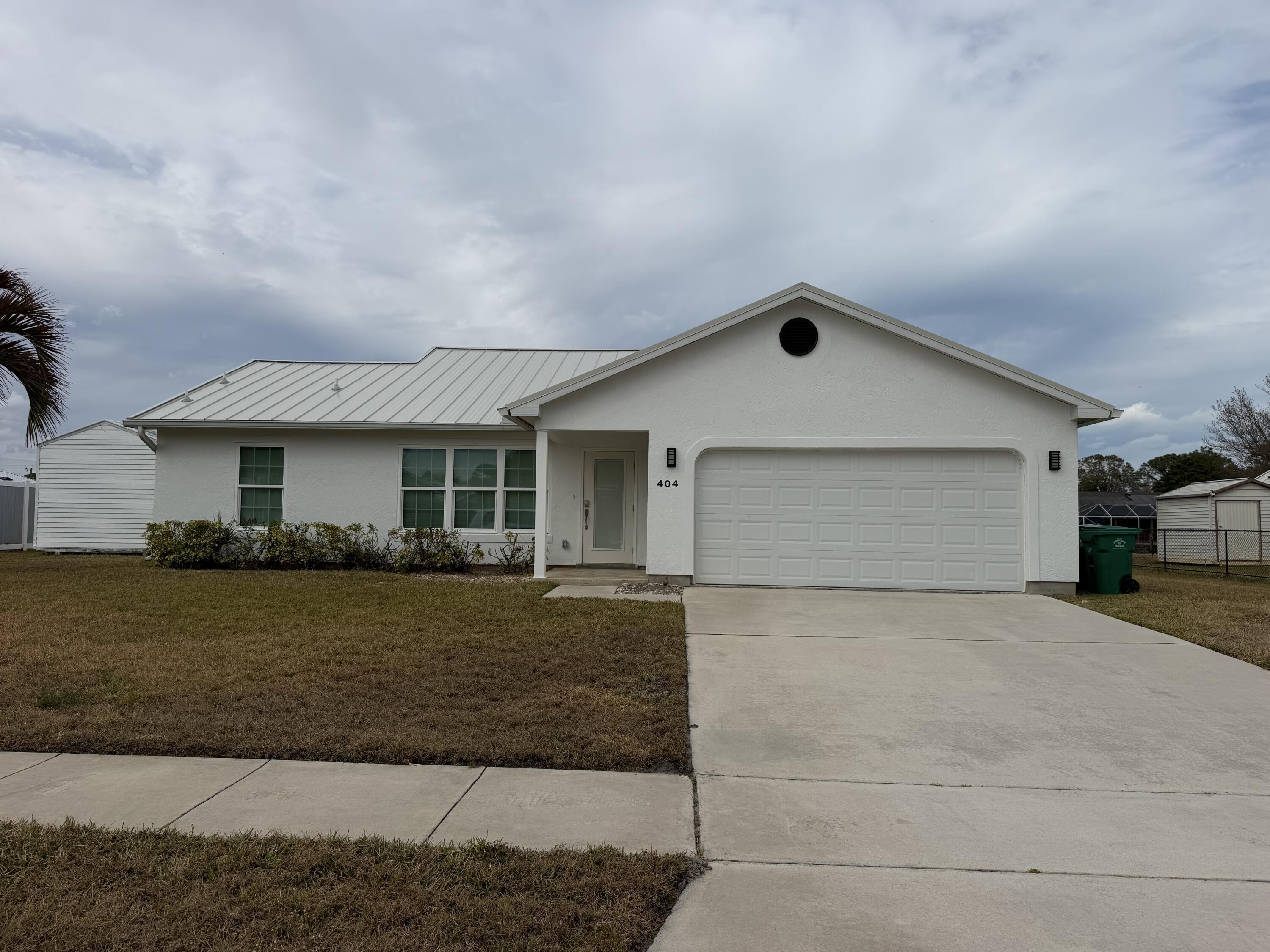Listing  404 NE CAMELOT Drive, Port St. Lucie, FL 34983, Port St. Lucie, FL 34983