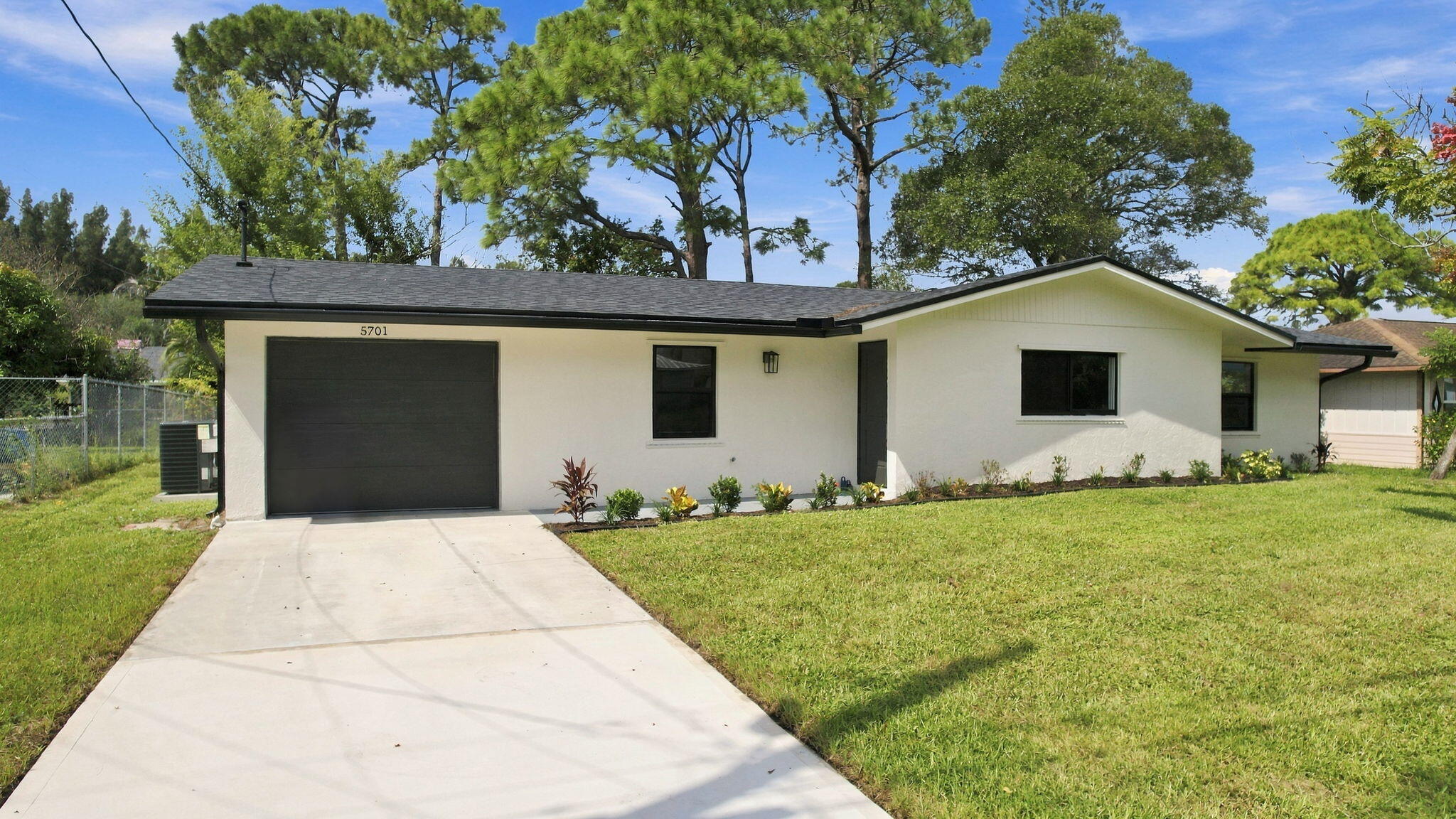 Listing  5701 MYRTLE Drive, Fort Pierce, FL 34982, Fort Pierce, FL 34982