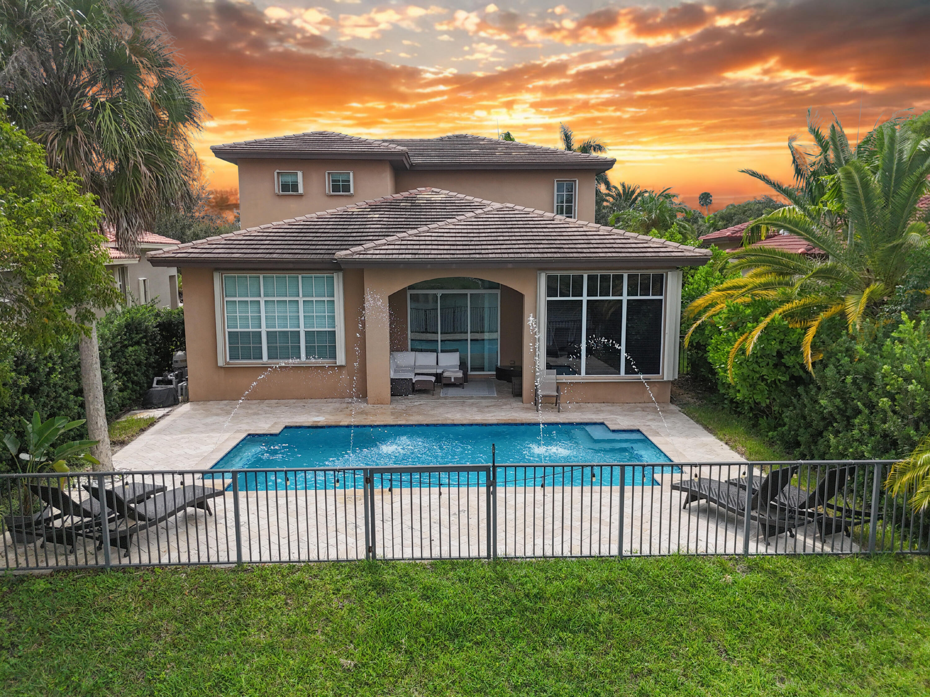 View details of listing 8217 NW 107th Terrace, Parkland, FL 33076 Parkland with MLS#