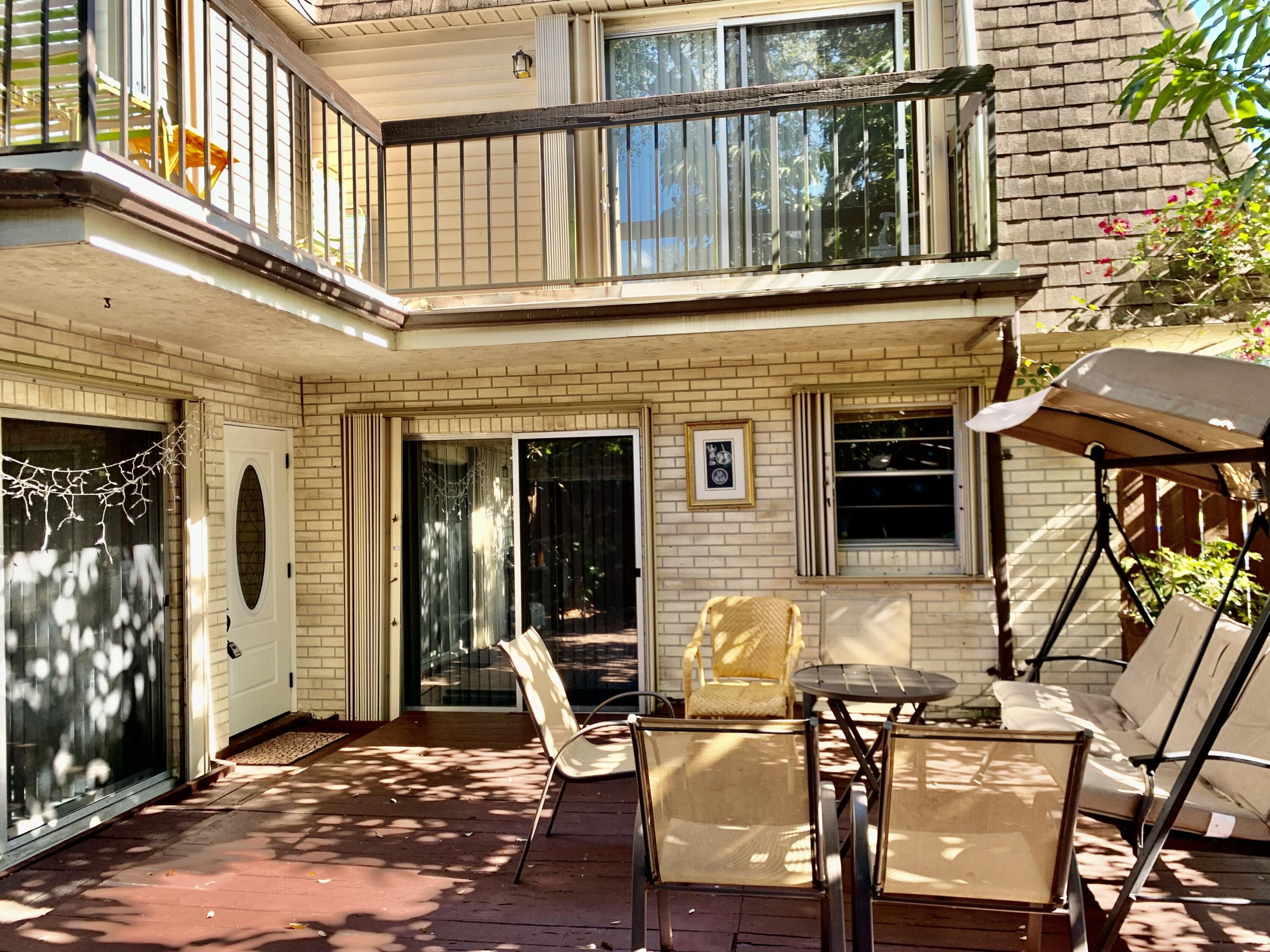 View details of listing 8115 SW 24TH Street 27D, North Lauderdale, FL 33068 North Lauderdale with MLS#