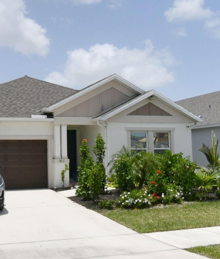 Listing  545 SE Ranch Oak Circle, Port St. Lucie, FL 34984, Port St. Lucie, FL 34984