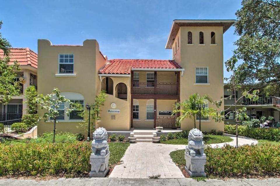 Listing  407 S LAKESIDE Drive E, Lake Worth Beach, FL 33460, Lake Worth Beach, FL 33460