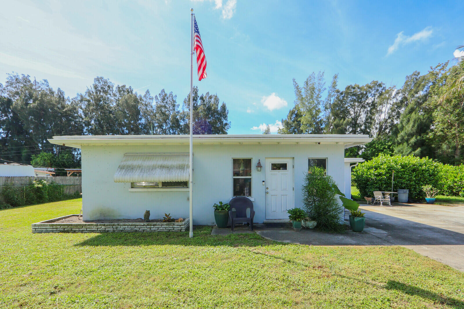 Listing  2708 CHEROKEE Court, West Palm Beach, FL 33406, West Palm Beach, FL 33406