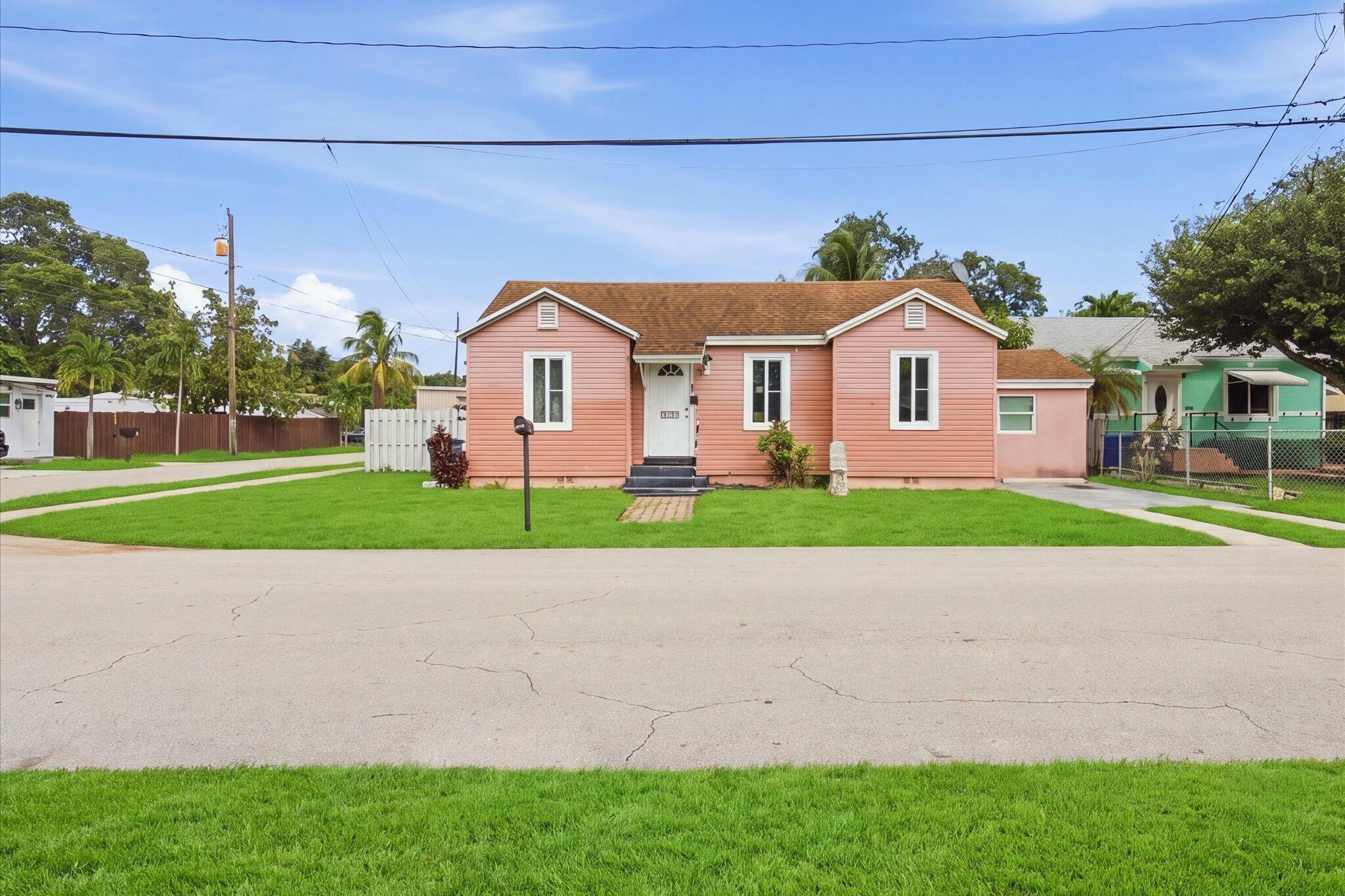 Listing  1023 N 25th Avenue, Hollywood, FL 33020, Hollywood, FL 33020
