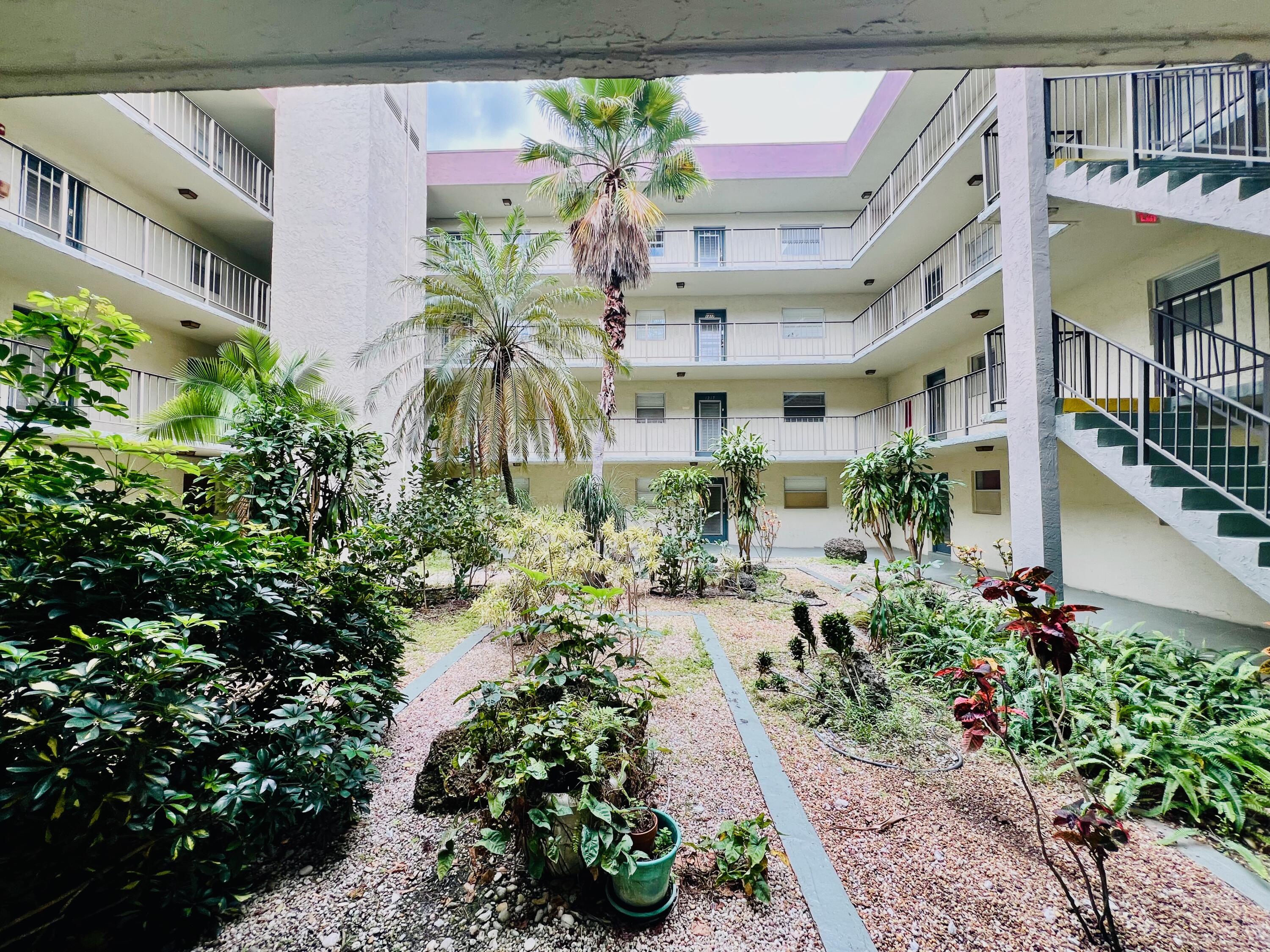 View details of listing 1800 SW 81ST Avenue 1116, North Lauderdale, FL 33068 North Lauderdale with MLS#