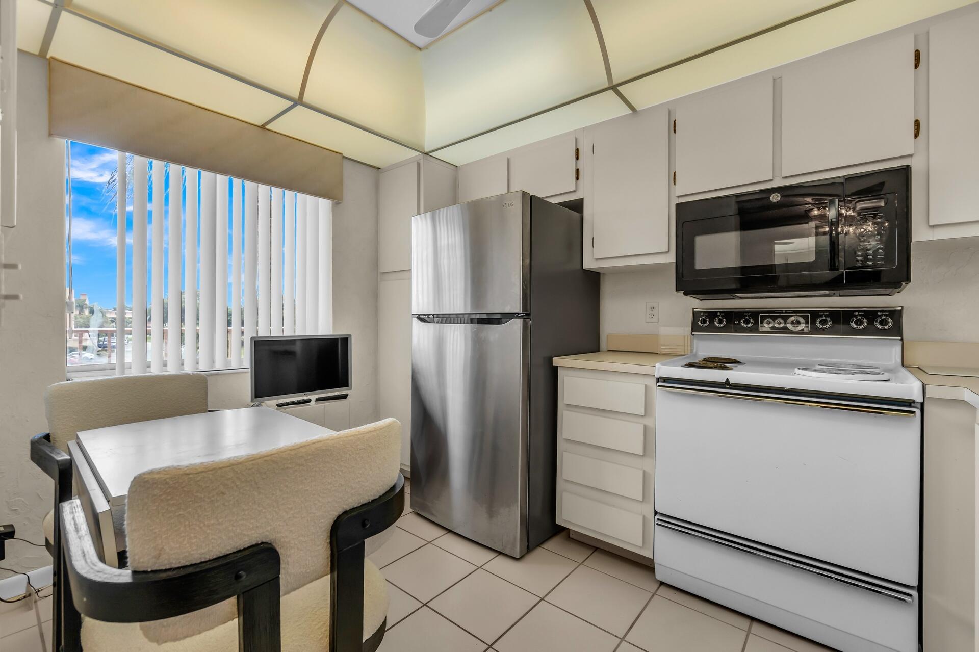 Listing  14307 BEDFORD Drive 306, Delray Beach, FL 33446, Delray Beach, FL 33446