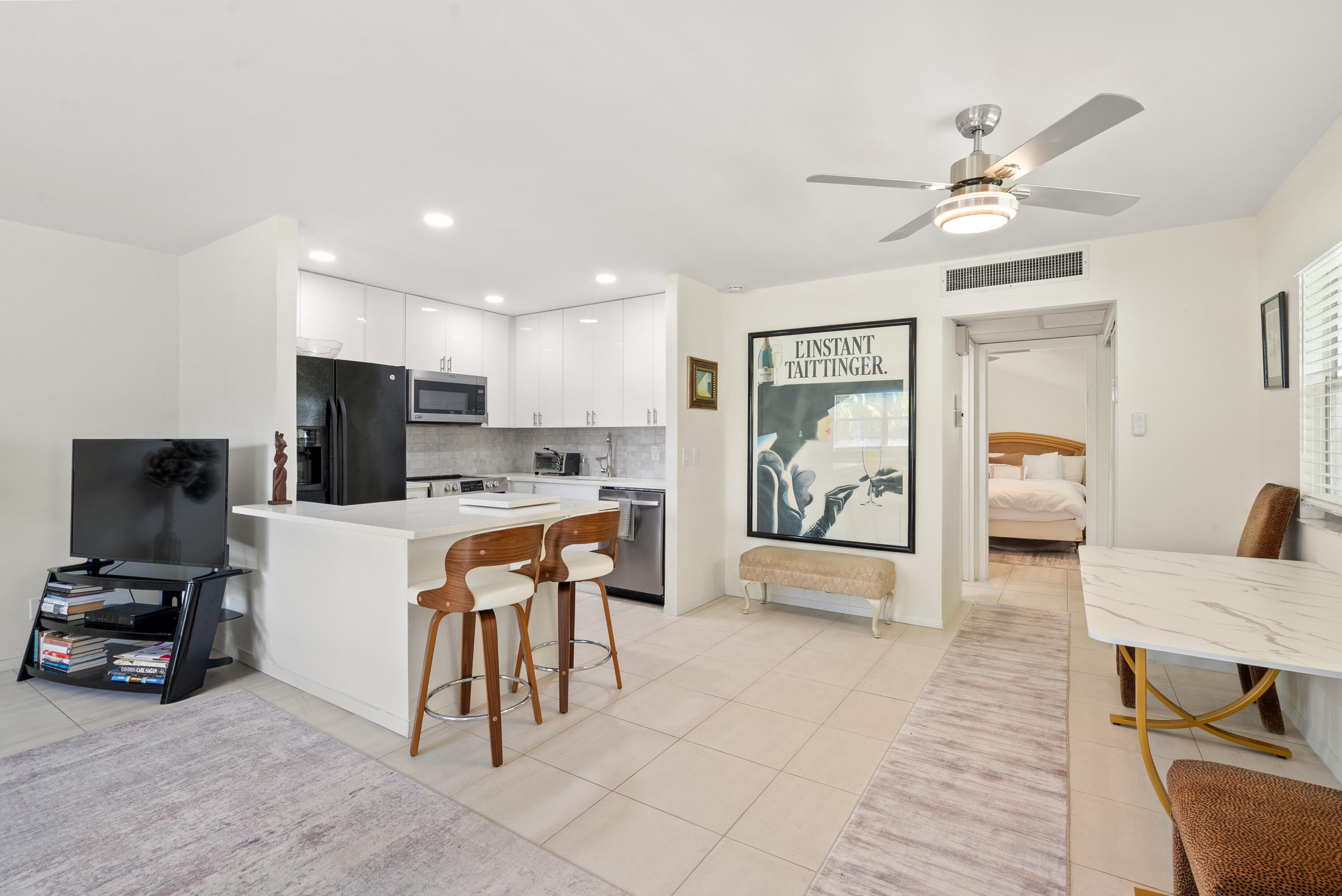 Listing  27 WATERFORD B, Delray Beach, FL 33446, Delray Beach, FL 33446