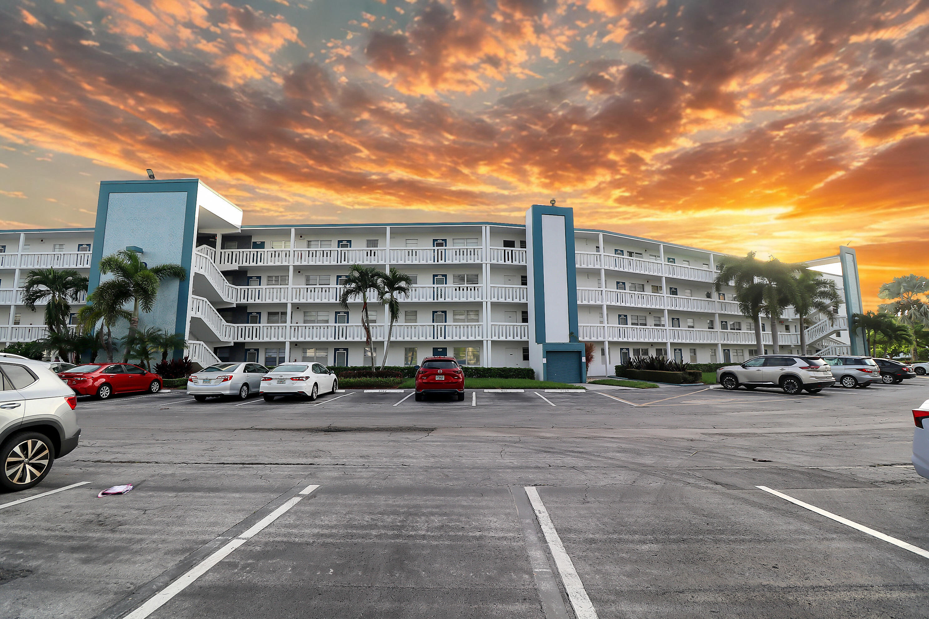 Listing  3061 EXETER D, Boca Raton, FL 33434, Boca Raton, FL 33434