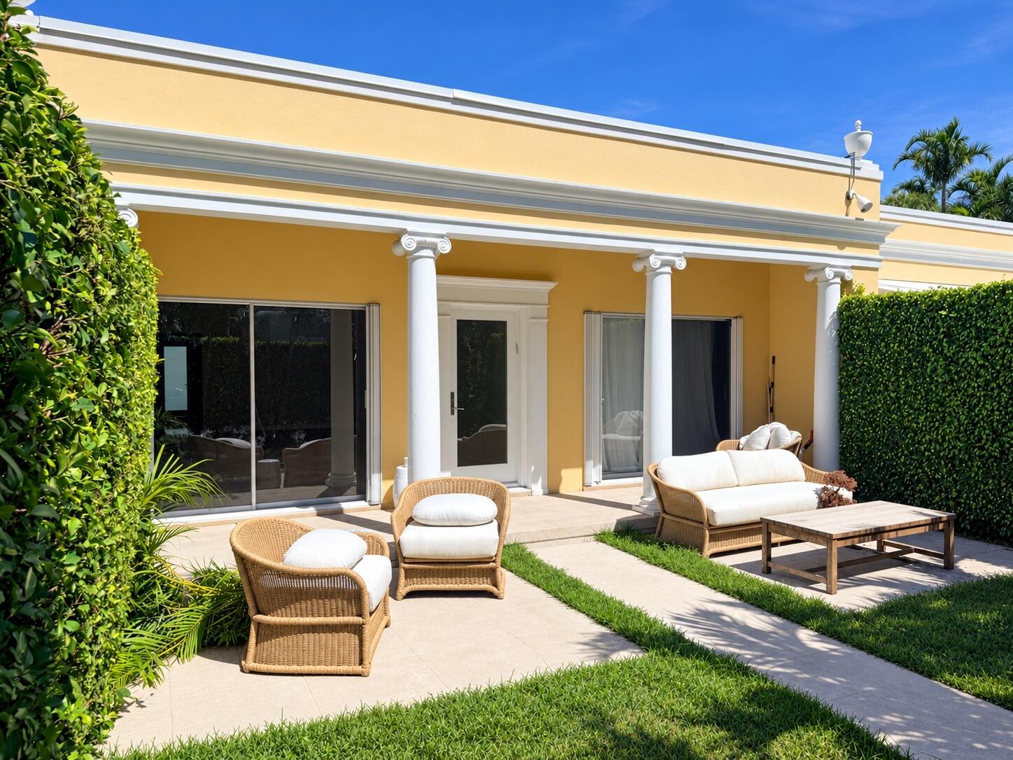 Listing  225 EVERGLADE Avenue Villa 5, Palm Beach, FL 33480, Palm Beach, FL 33480