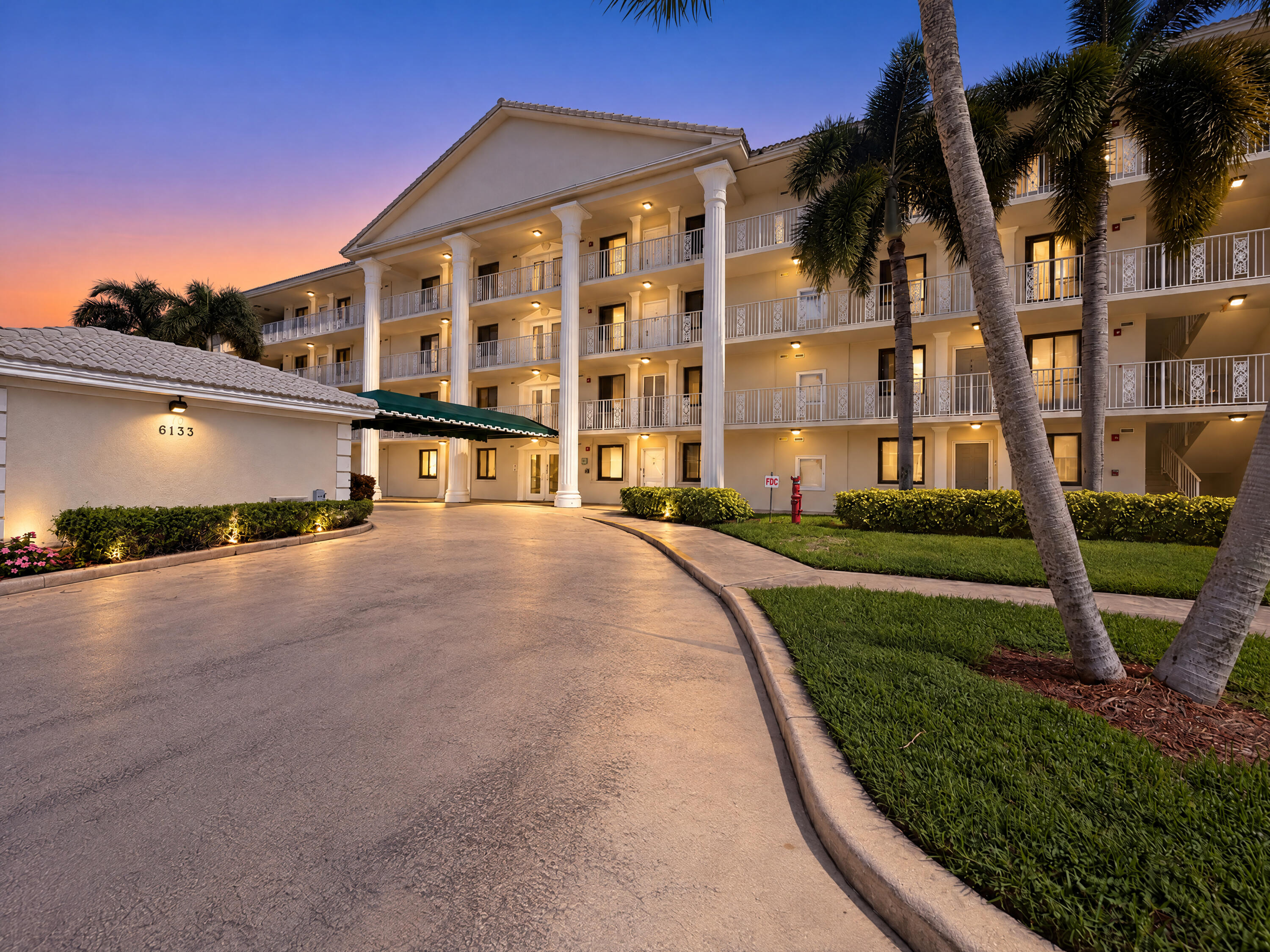 Listing  6133 BALBOA 405, Boca Raton, FL 33433, Boca Raton, FL 33433