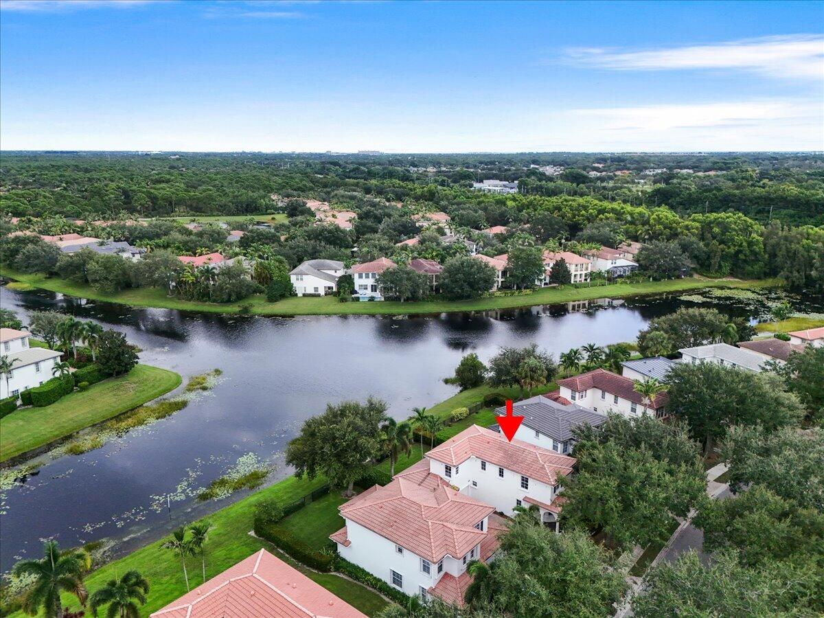Listing  651 Castle Drive, Palm Beach Gardens, FL 33410, Palm Beach Gardens, FL 33410