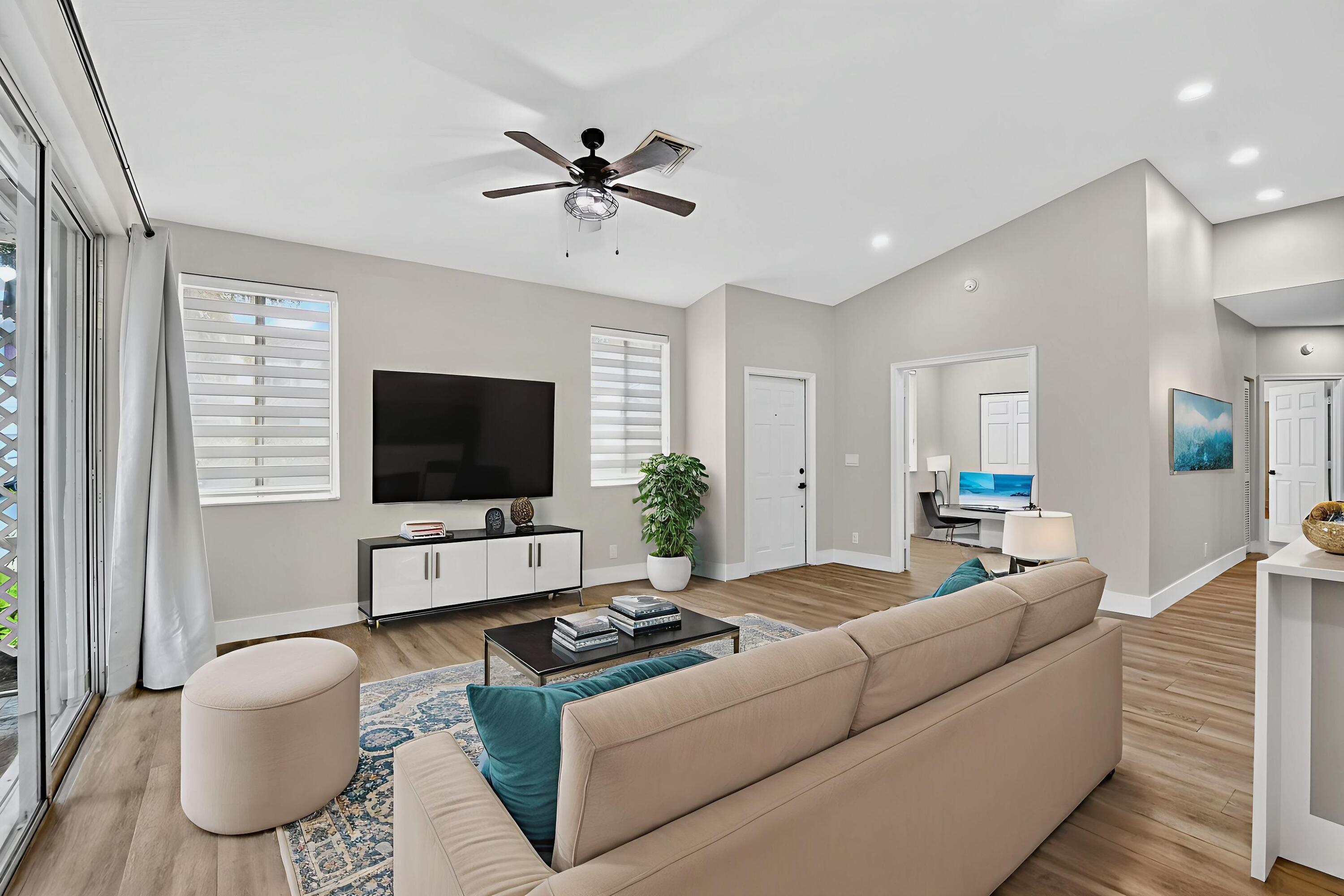 Listing  851 NW 42nd Place, Deerfield Beach, FL 33064, Deerfield Beach, FL 33064