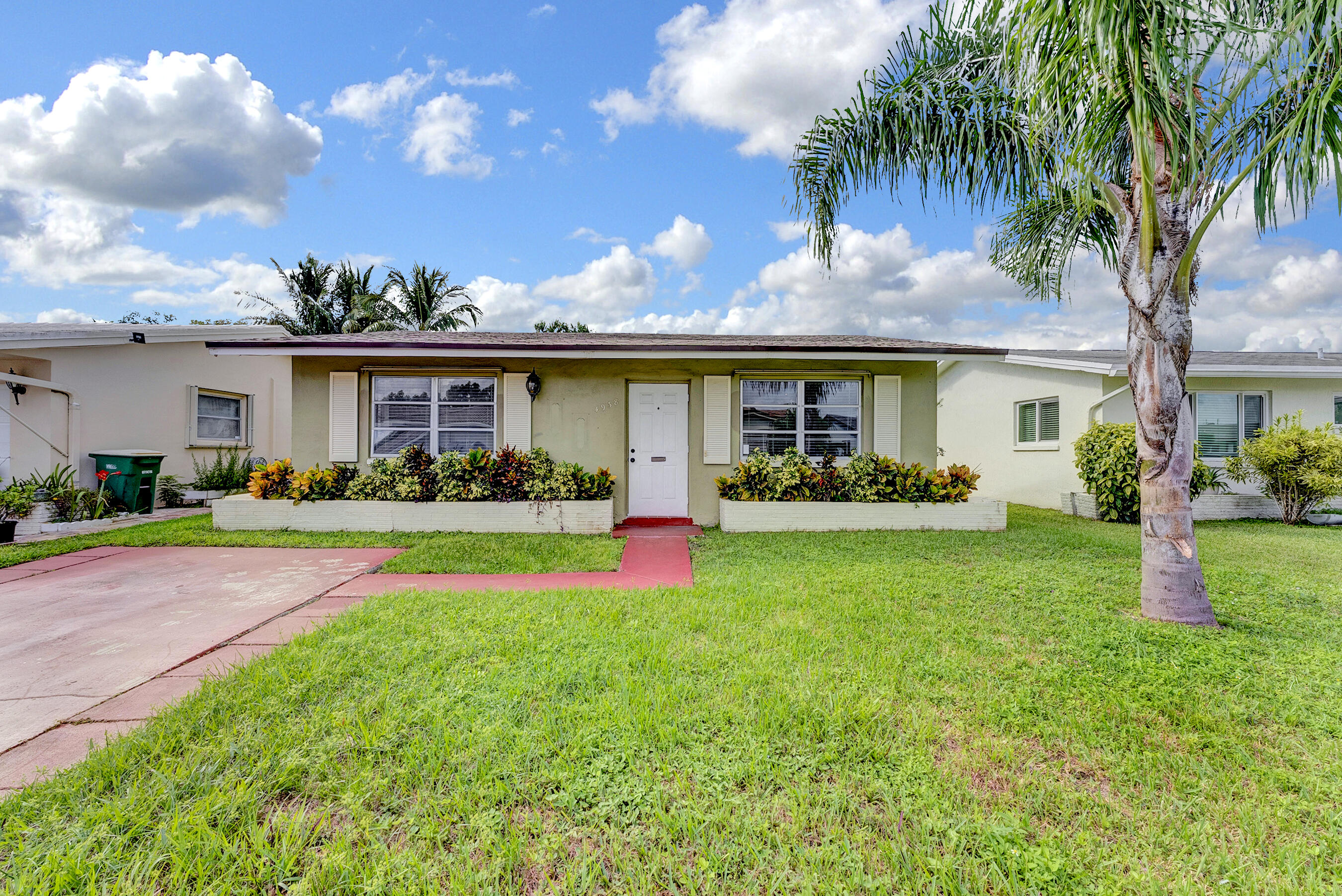 Listing  4938 NW 54th Court, Tamarac, FL 33319, Tamarac, FL 33319