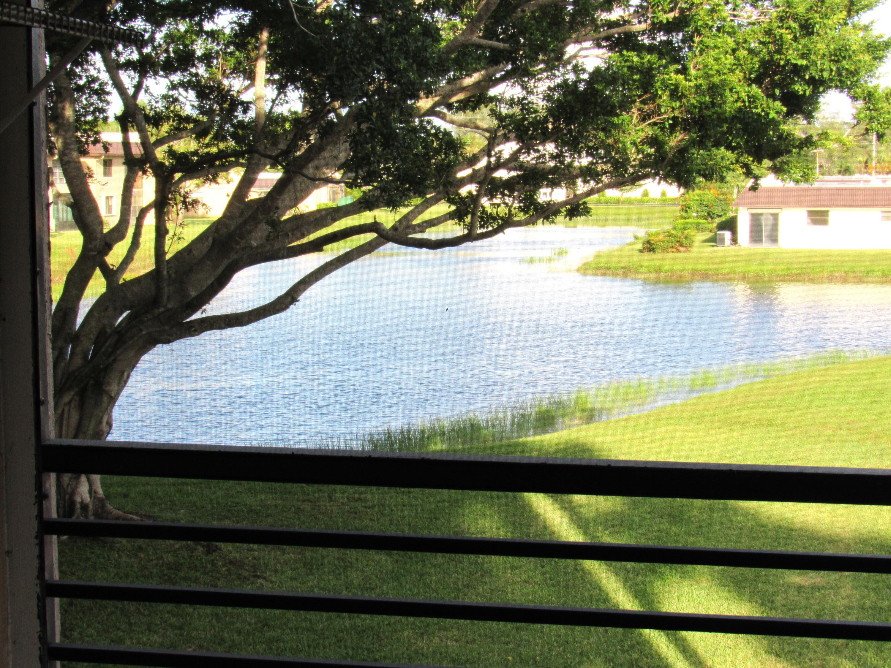 Listing  140 LAKE NANCY Lane 216, West Palm Beach, FL 33411, West Palm Beach, FL 33411