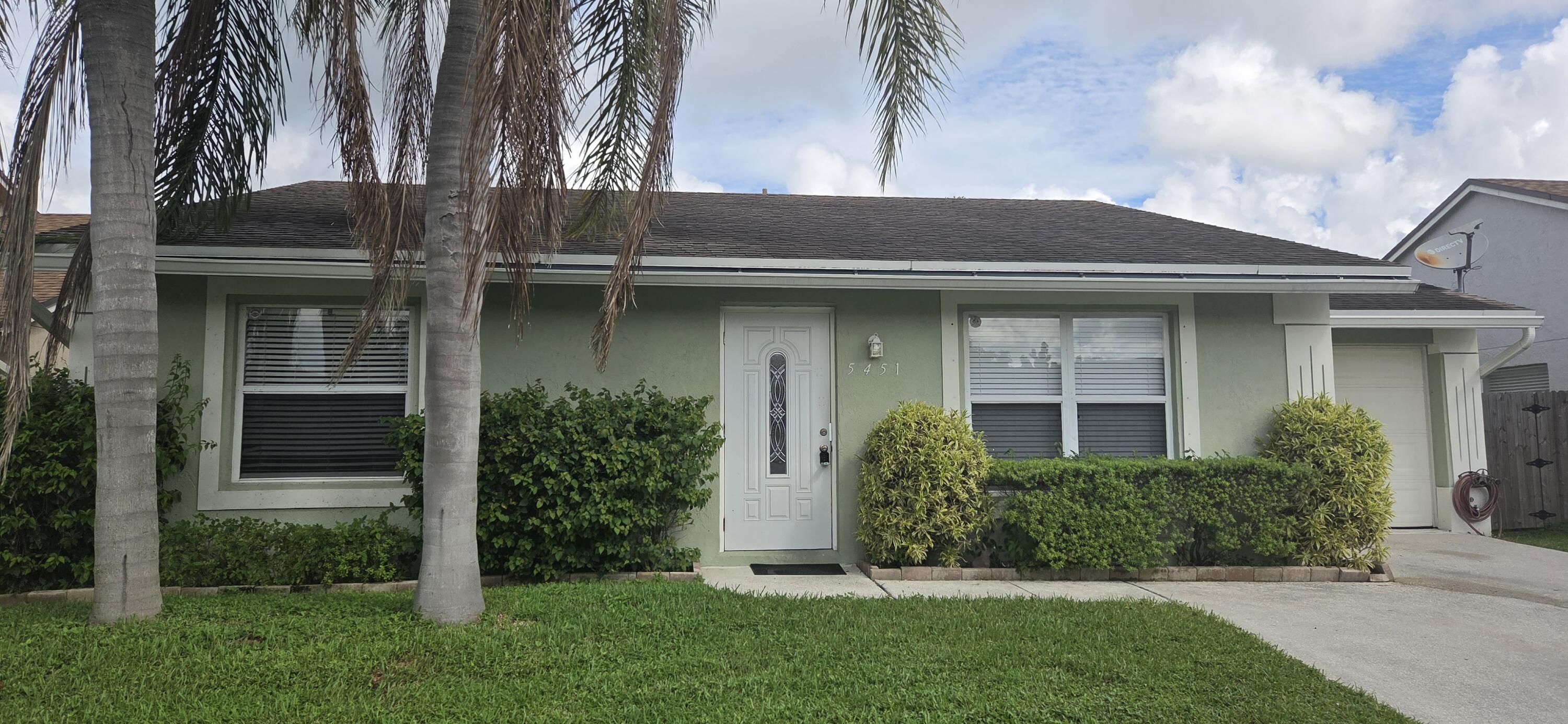 Listing  5451 CHICORY Lane, Lake Worth, FL 33463, Lake Worth, FL 33463