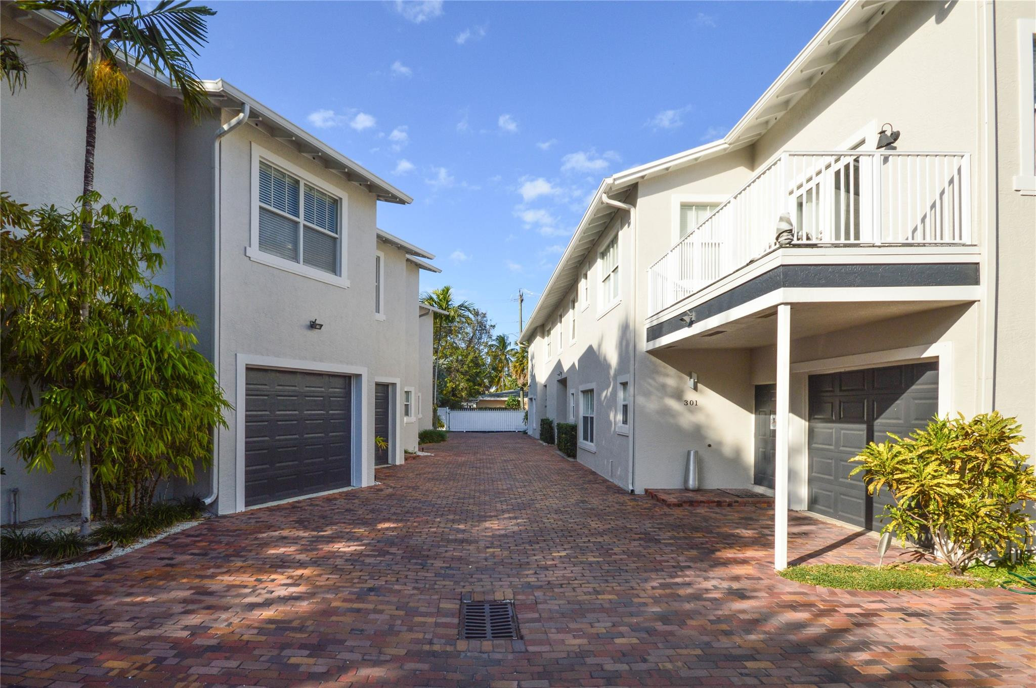 Listing  271 SE 22nd Street, Fort Lauderdale, FL 33316, Fort Lauderdale, FL 33316