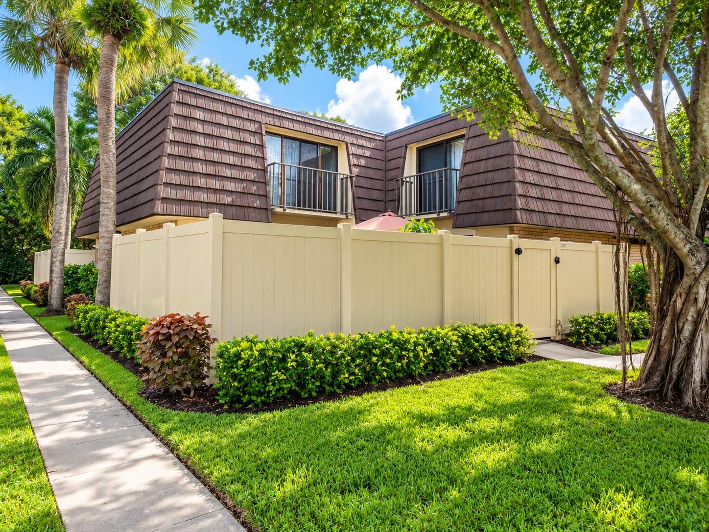 Listing  8017 80th Way, West Palm Beach, FL 33407, West Palm Beach, FL 33407