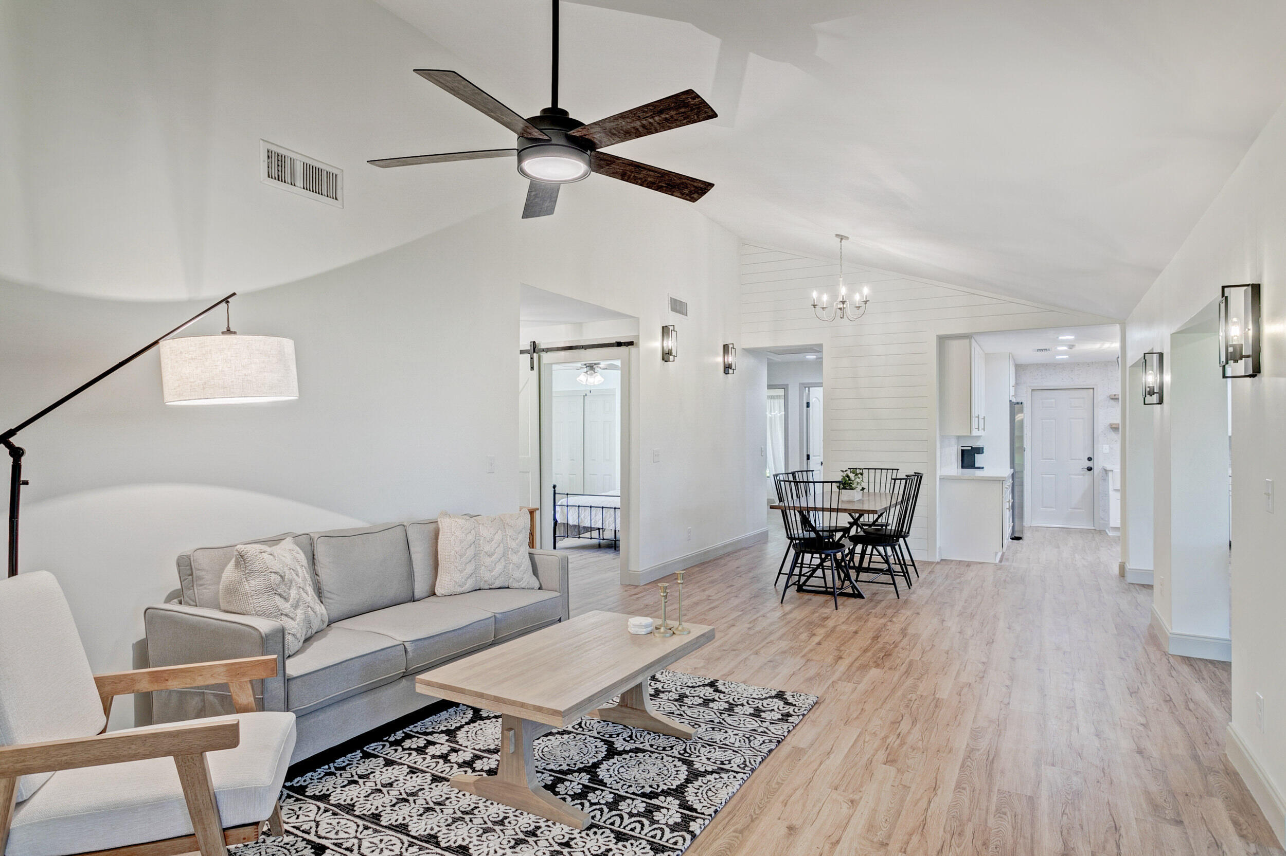 Listing  24 Ironwood Way N, Palm Beach Gardens, FL 33418, Palm Beach Gardens, FL 33418