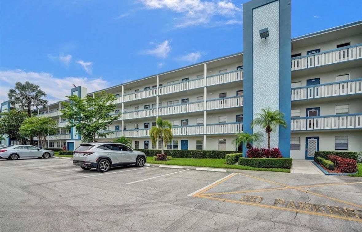 Listing  3004 LINCOLN A 3004, Boca Raton, FL 33434, Boca Raton, FL 33434