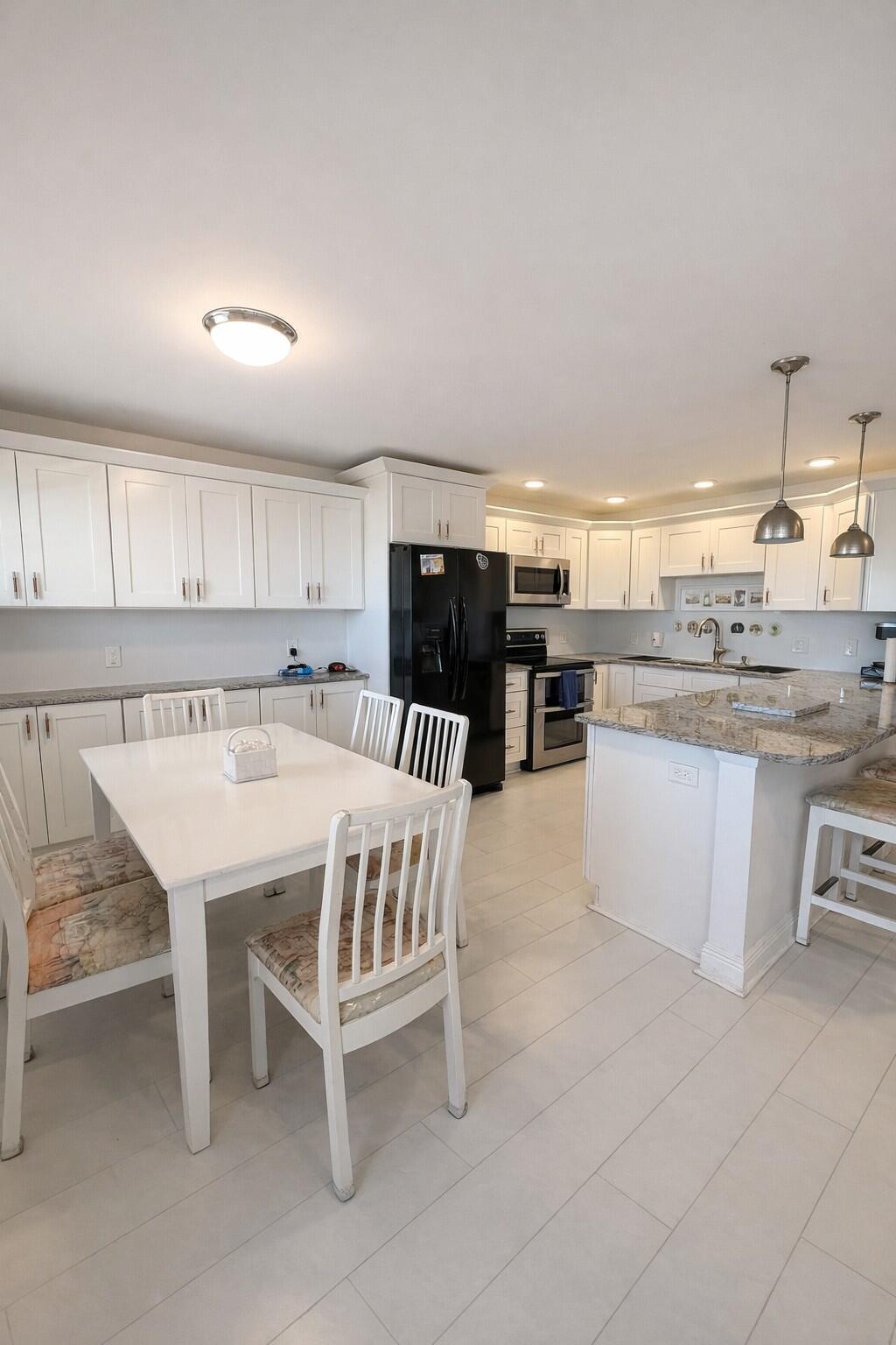 Listing  4057 WOLVERTON C, Boca Raton, FL 33434, Boca Raton, FL 33434