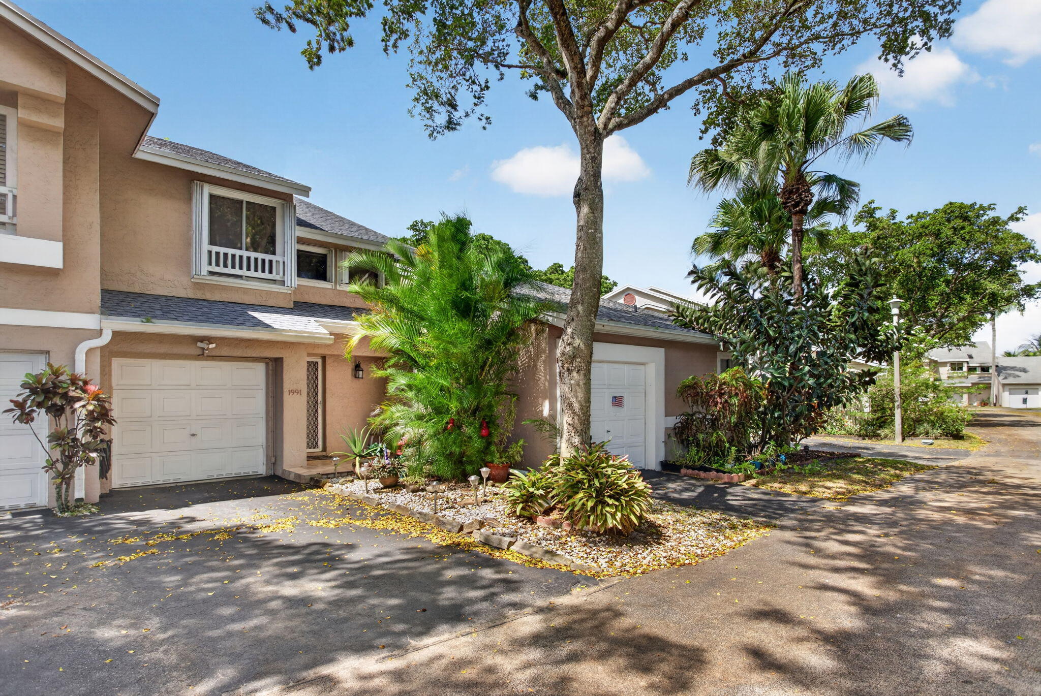 Listing  1991 Discovery Circle E, Deerfield Beach, FL 33442, Deerfield Beach, FL 33442