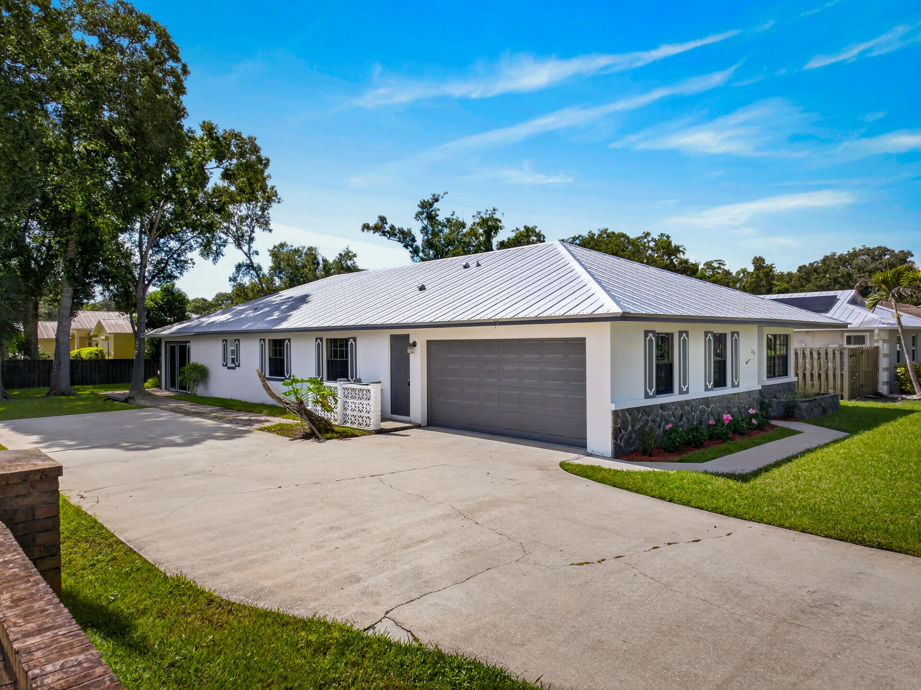 Listing  2801 21ST Lane, Vero Beach, FL 32960, Vero Beach, FL 32960