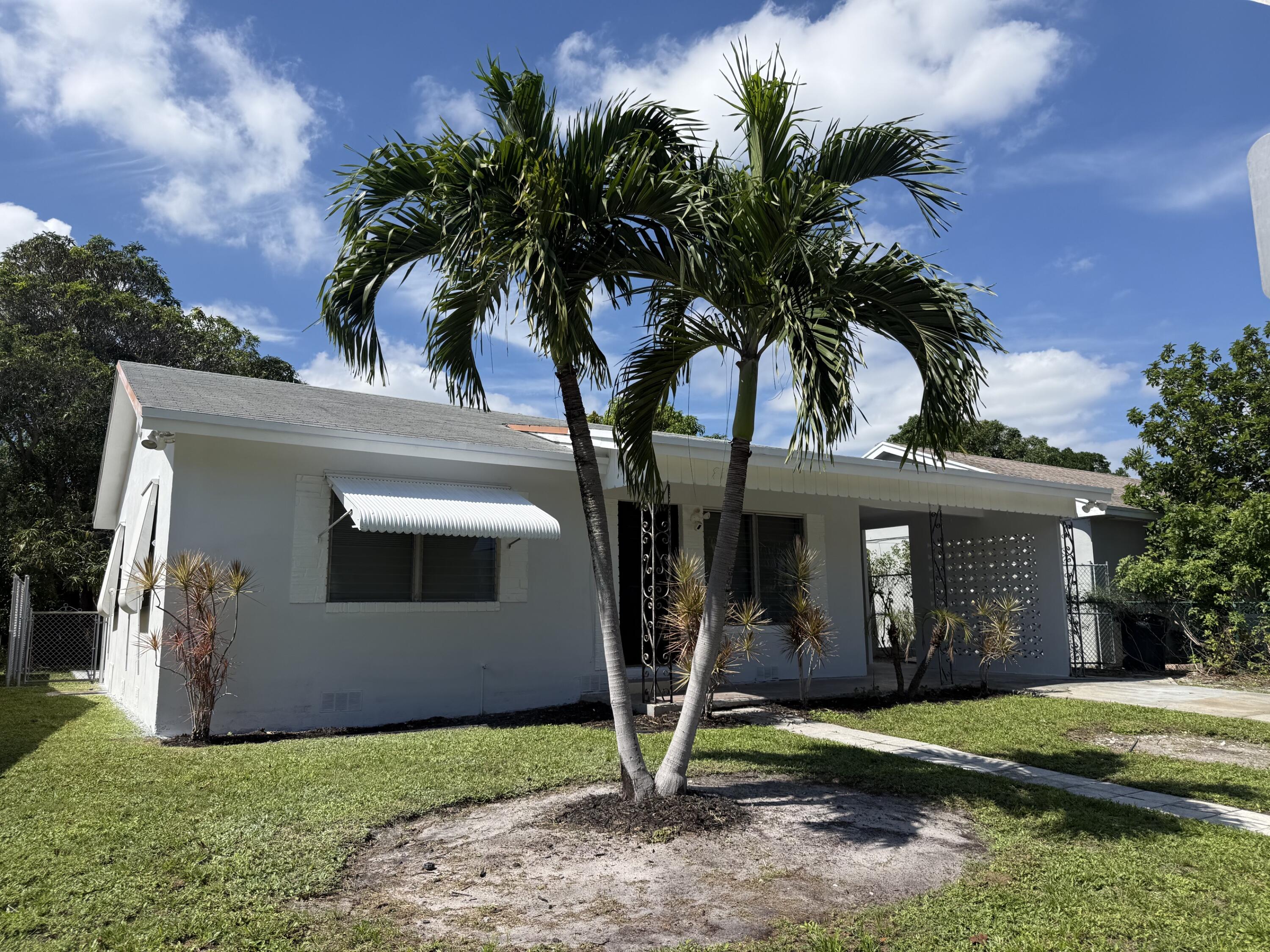 Listing  817 S B Street, Lake Worth Beach, FL 33460, Lake Worth Beach, FL 33460