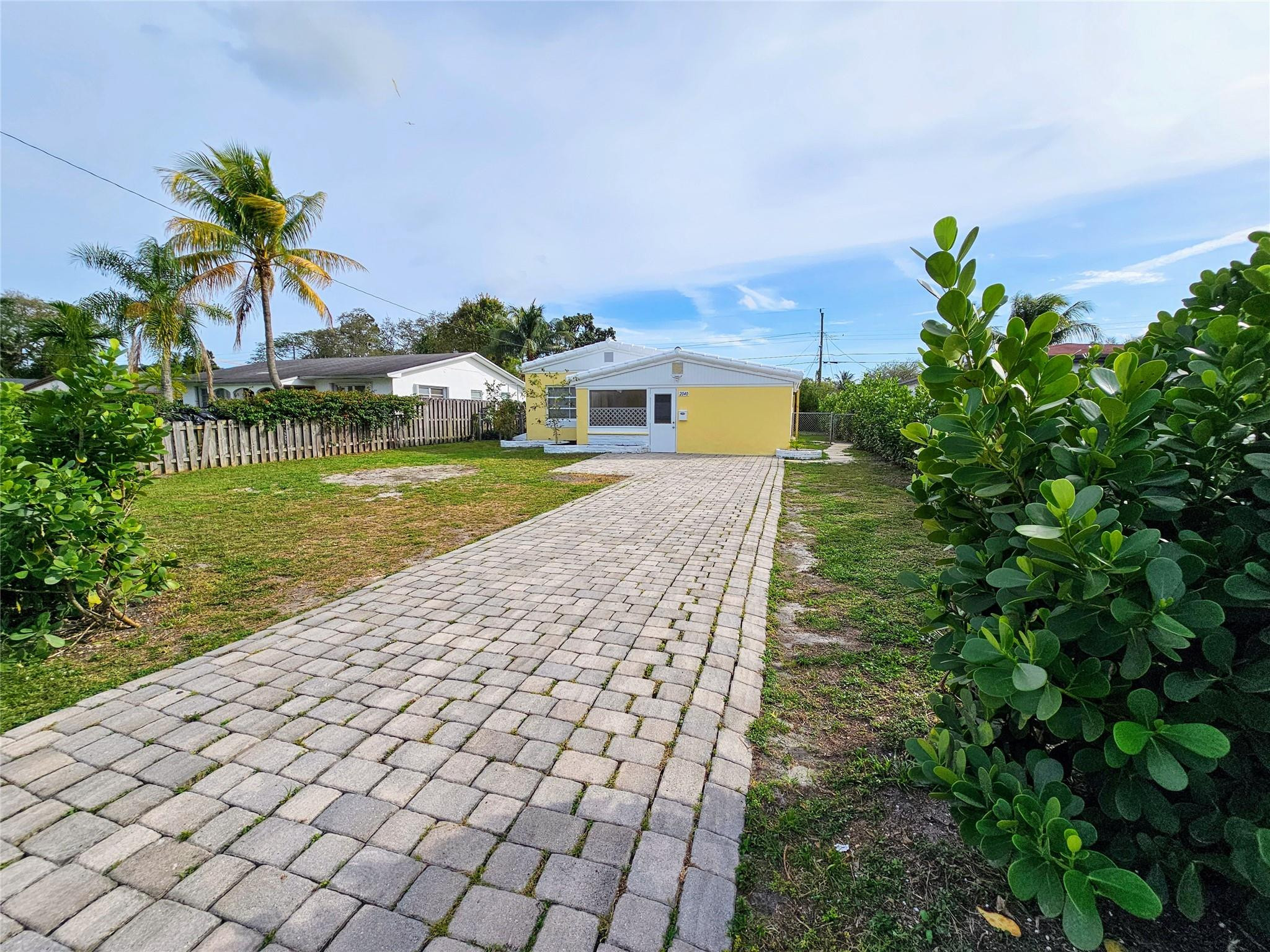 Listing  2040 NE 174TH Street, North Miami Beach, FL 33162, North Miami Beach, FL 33162