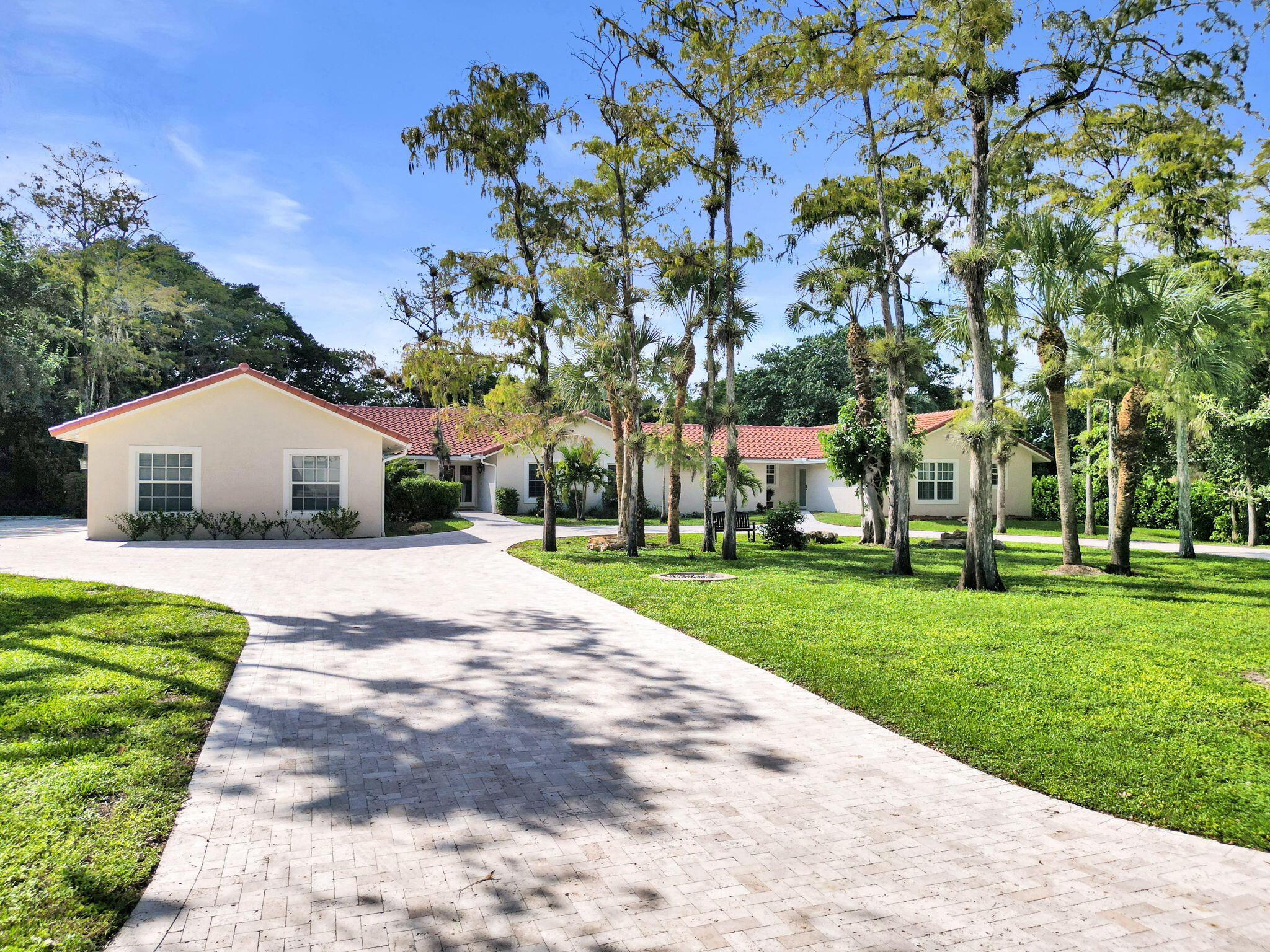 Listing  5000 NW 81st Avenue, Coral Springs, FL 33067, Coral Springs, FL 33067