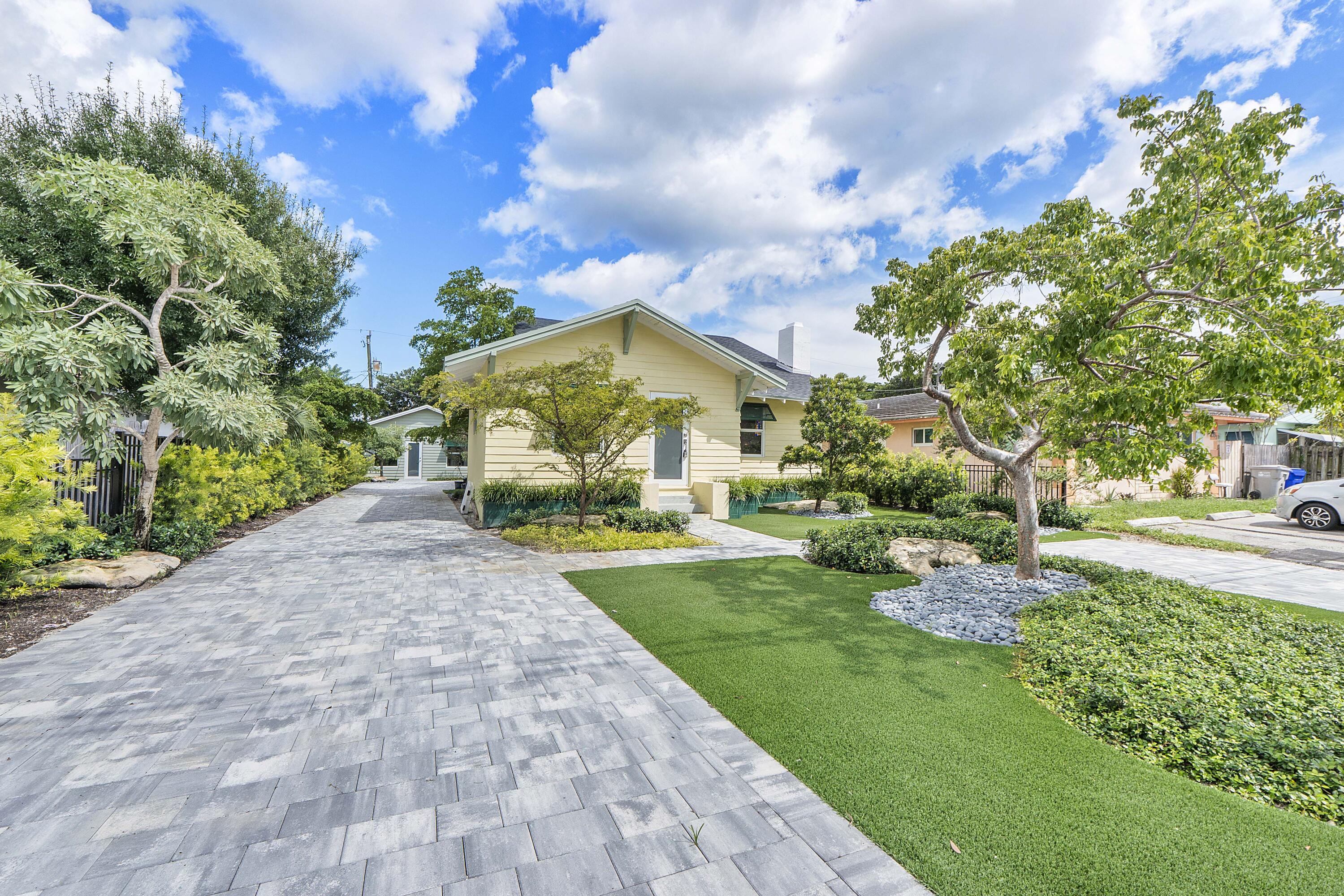 Listing  216 NE 23RD Avenue, Pompano Beach, FL 33062, Pompano Beach, FL 33062