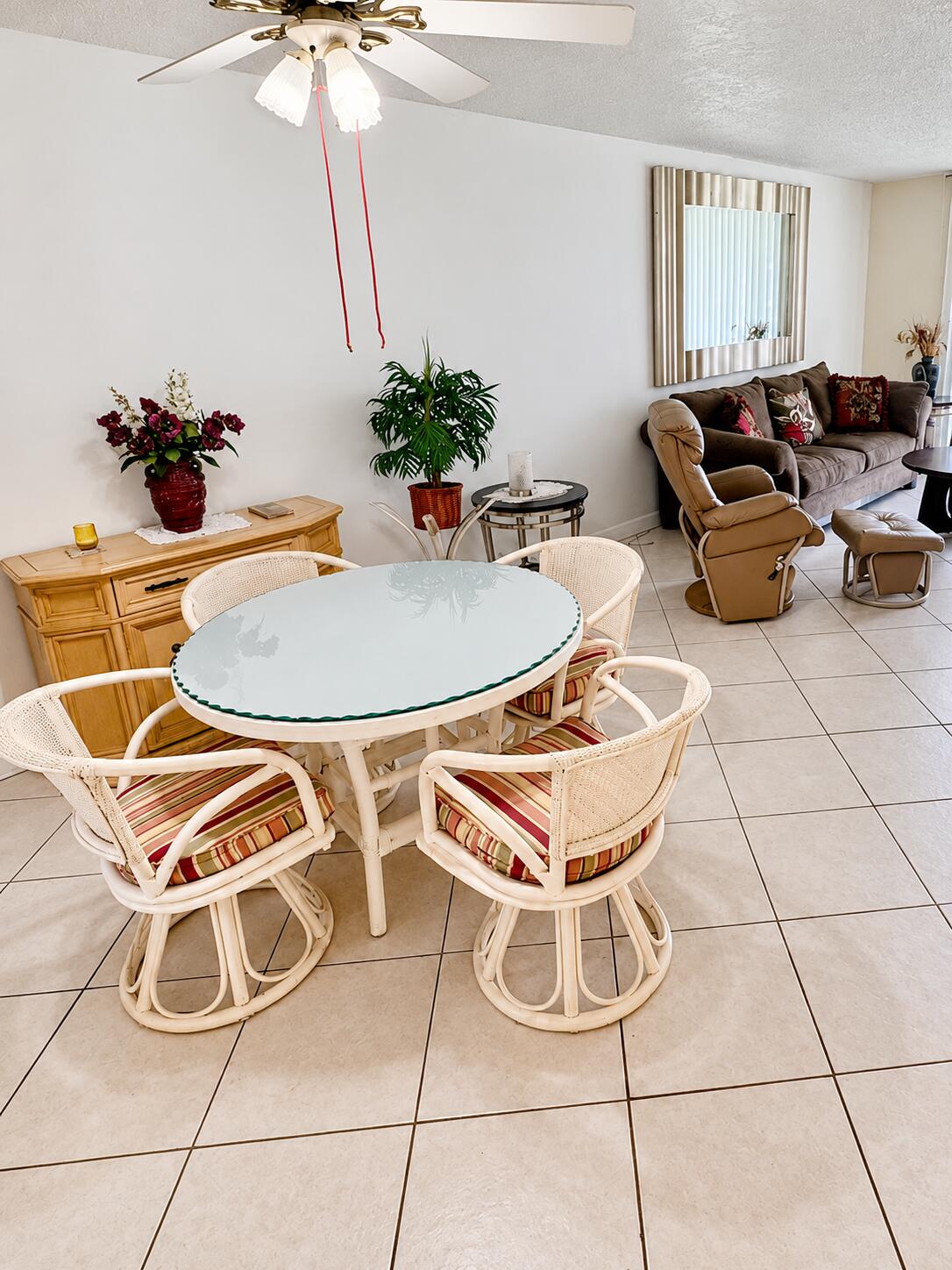 Listing  2801 Somerset Drive 106, Lauderdale Lakes, FL 33311, Lauderdale Lakes, FL 33311