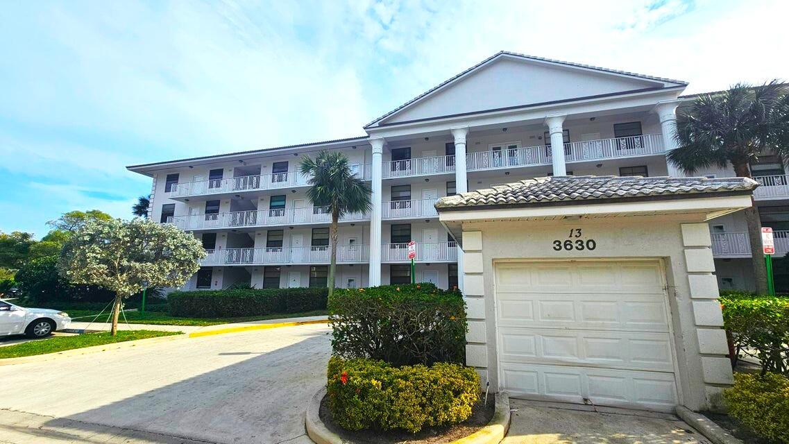 Listing  3630 WHITEHALL Drive 303, West Palm Beach, FL 33401, West Palm Beach, FL 33401