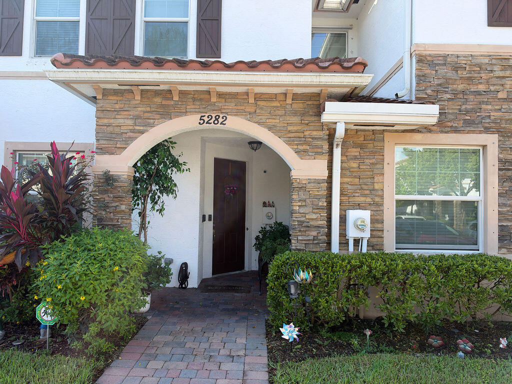 Listing  5282 ASHLEY RIVER Road, West Palm Beach, FL 33417, West Palm Beach, FL 33417