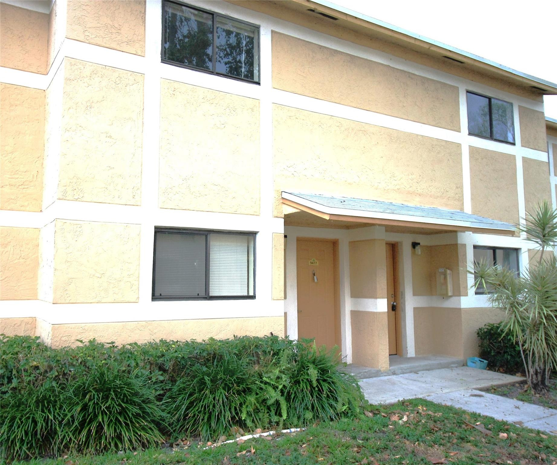 Listing  9477 Palm Circle N, Pembroke Pines, FL 33025, Pembroke Pines, FL 33025