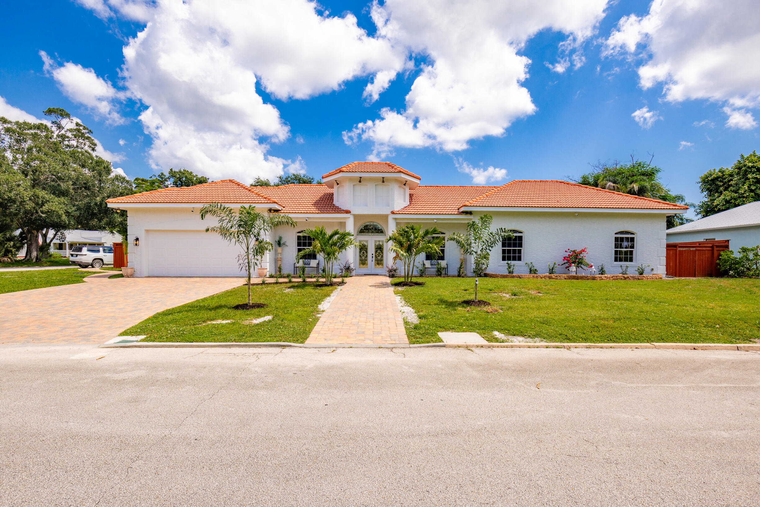 Listing  2206 AVILLA Avenue, Vero Beach, FL 32960, Vero Beach, FL 32960