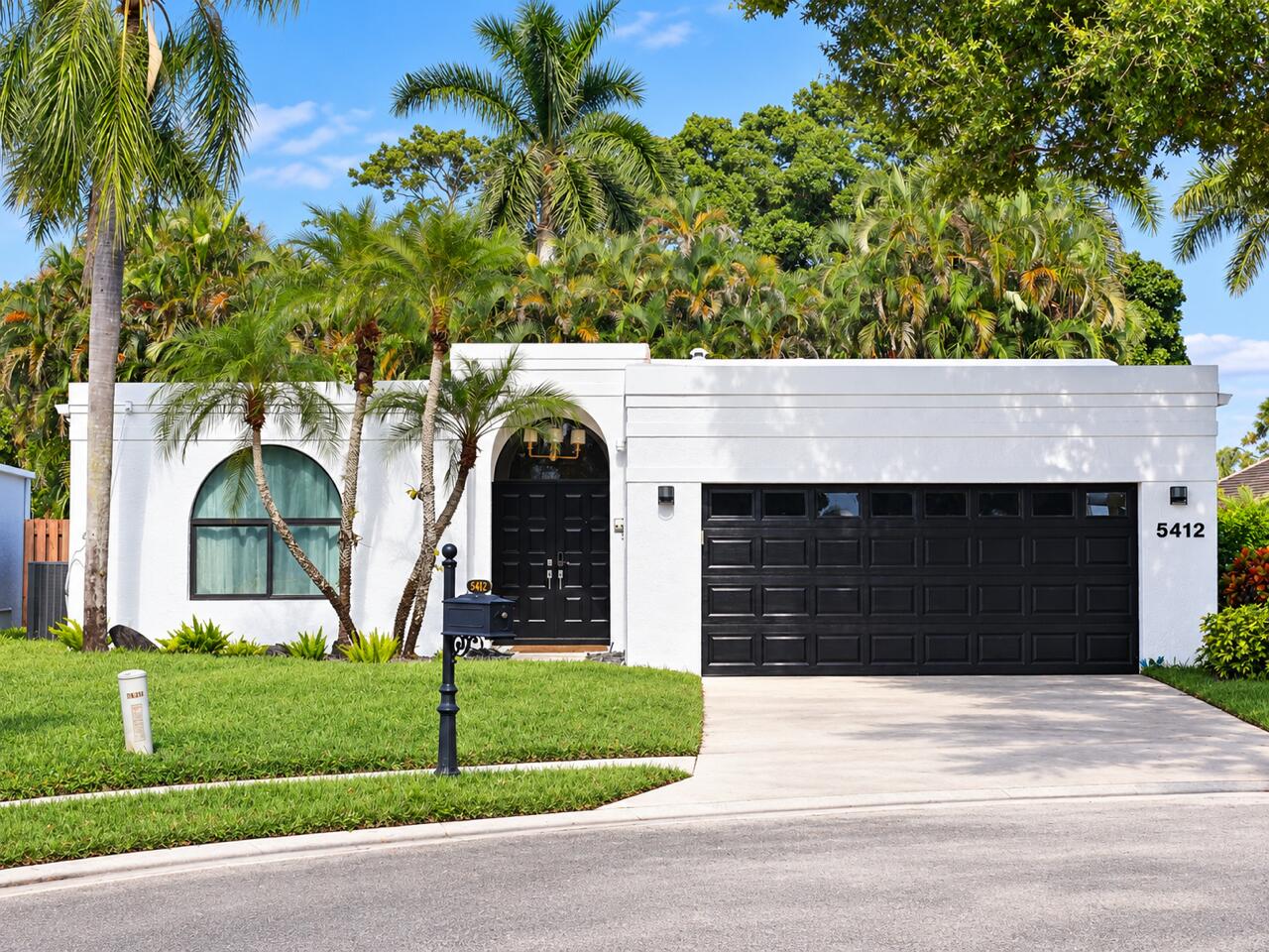 Listing  5412 San Roma Circle, Lake Worth, FL 33467, Lake Worth, FL 33467
