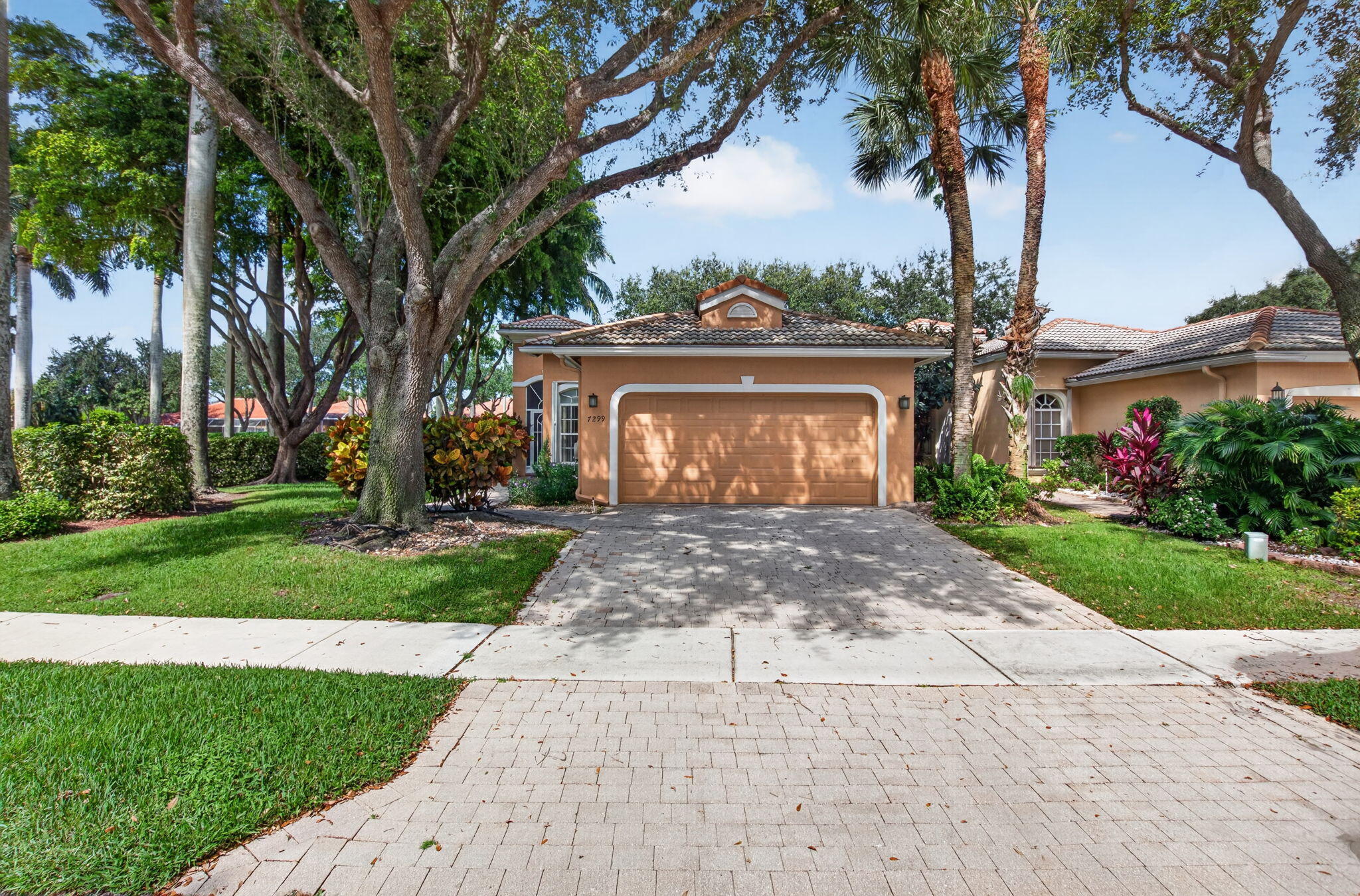 Listing  7299 V&iacute;a Genova, Delray Beach, FL 33446, Delray Beach, FL 33446