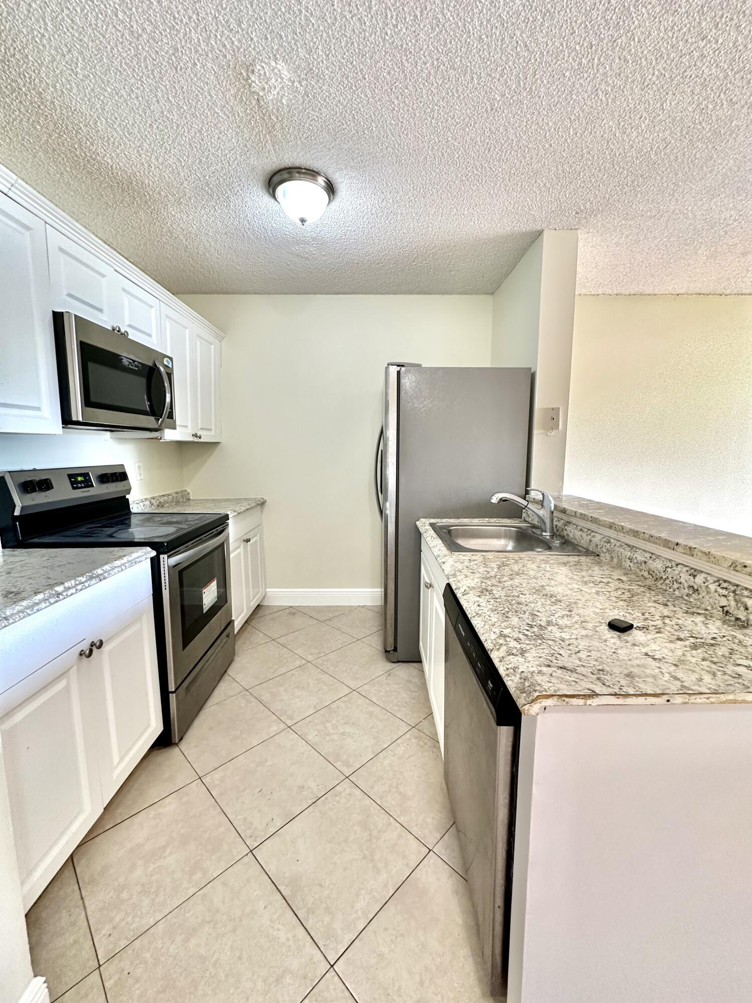 Listing  1405 Meadows Circle W, Boynton Beach, FL 33436, Boynton Beach, FL 33436