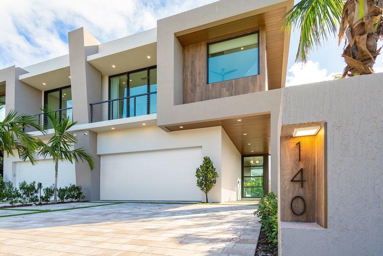 View details of listing 140 NE WAVECREST Way, Boca Raton, FL 33432 Boca Raton with MLS#