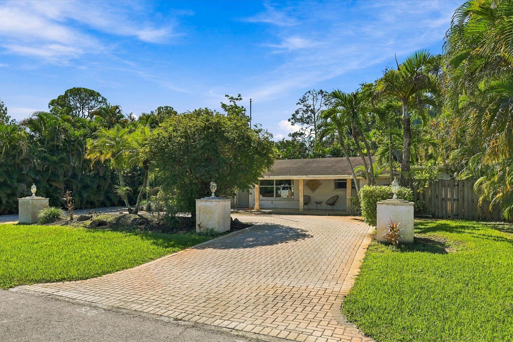 Listing  5660 Lee Drive, West Palm Beach, FL 33415, West Palm Beach, FL 33415