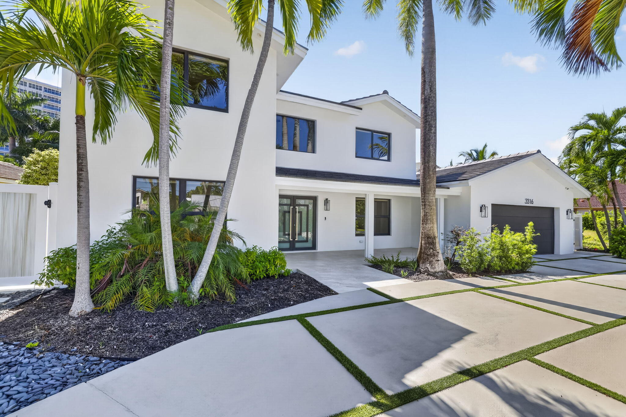 View details of listing 3316 NE 37TH Street, Fort Lauderdale, FL 33308 Fort Lauderdale with MLS#
