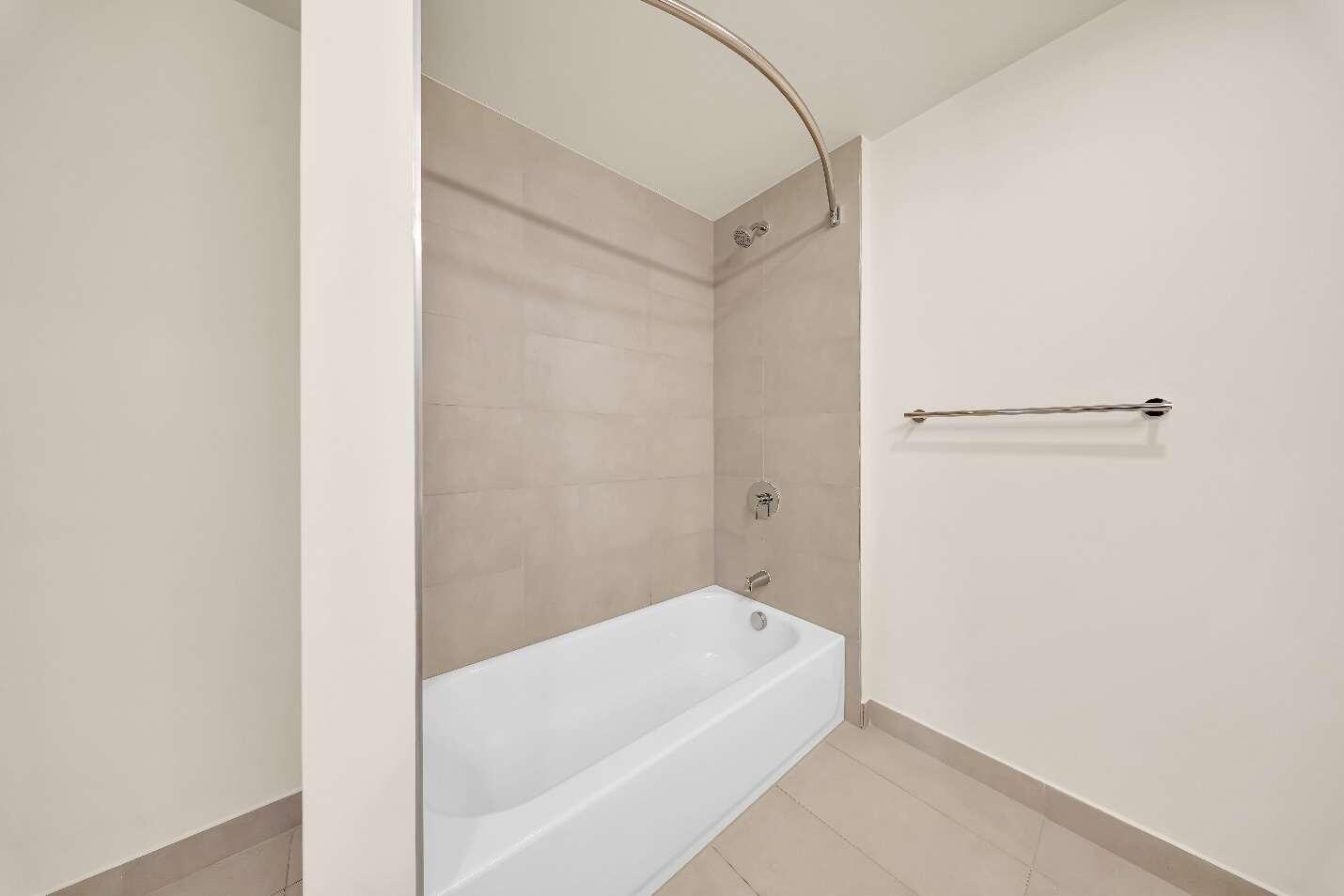 Listing  4301 NW 7th Street 2 bdrm, Miami, FL 33126, Miami, FL 33126