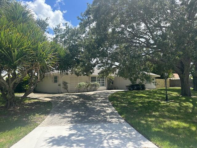 Listing  10881 Magnolia Street, Palm Beach Gardens, FL 33418, Palm Beach Gardens, FL 33418