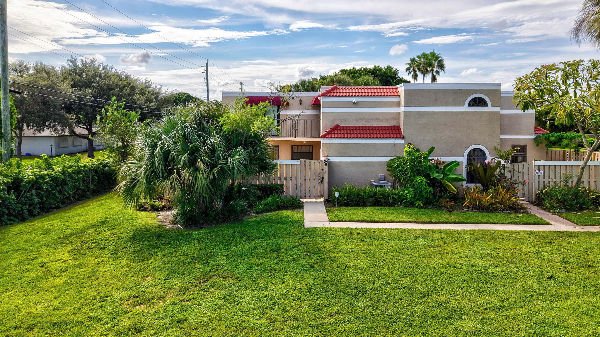 Listing  3930 VILLAGE Drive C, Delray Beach, FL 33445, Delray Beach, FL 33445