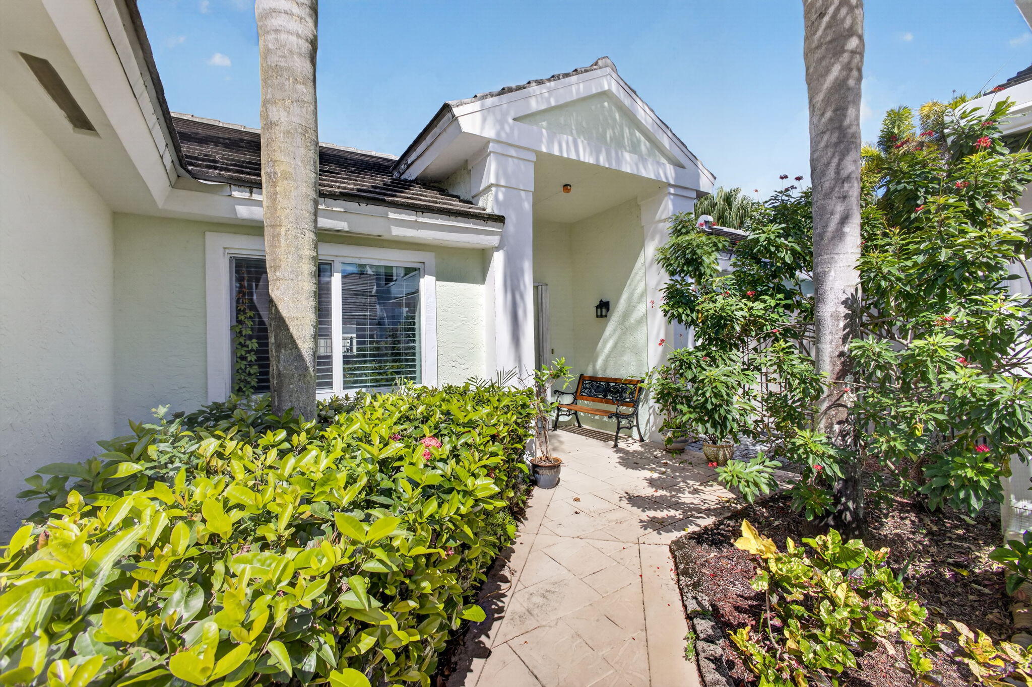 Listing  12 COMMODORE Place, Palm Beach Gardens, FL 33418, Palm Beach Gardens, FL 33418
