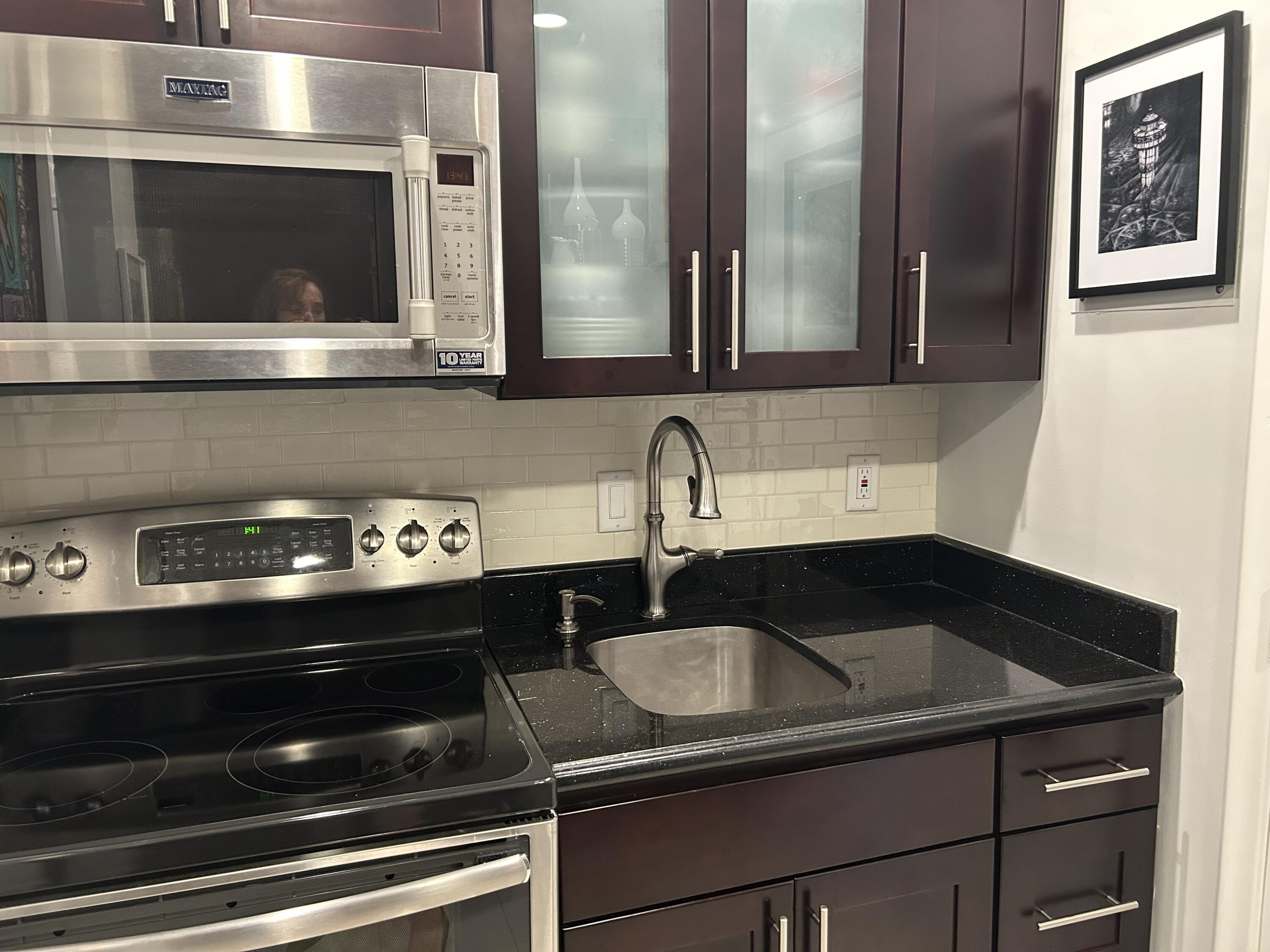 View details of listing 6263 NE 19TH Avenue 1024, Fort Lauderdale, FL 33308 Fort Lauderdale with MLS#