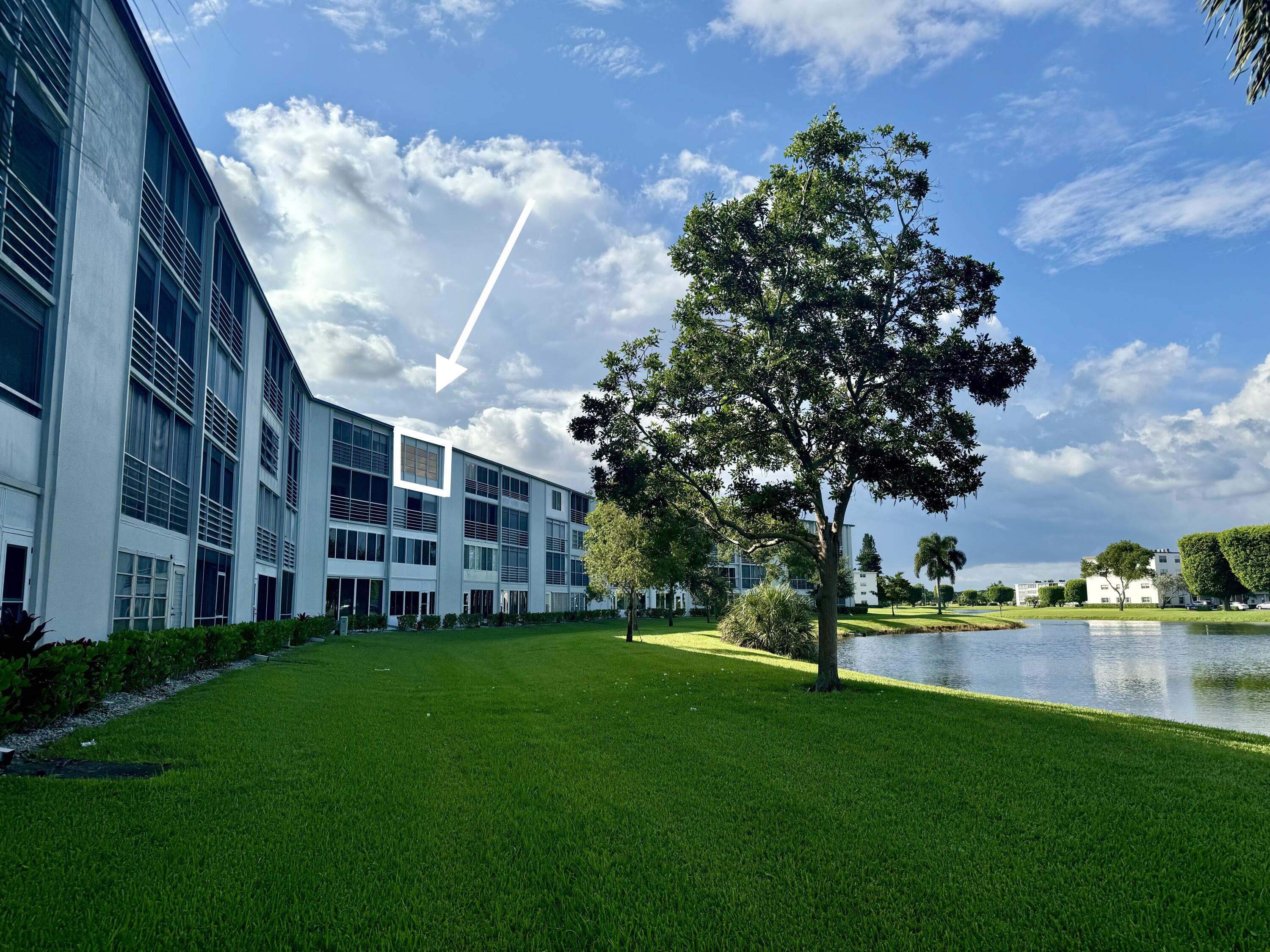 View details of listing 4031 Lincoln B 4031, Boca Raton, FL 33434 Boca Raton with MLS#