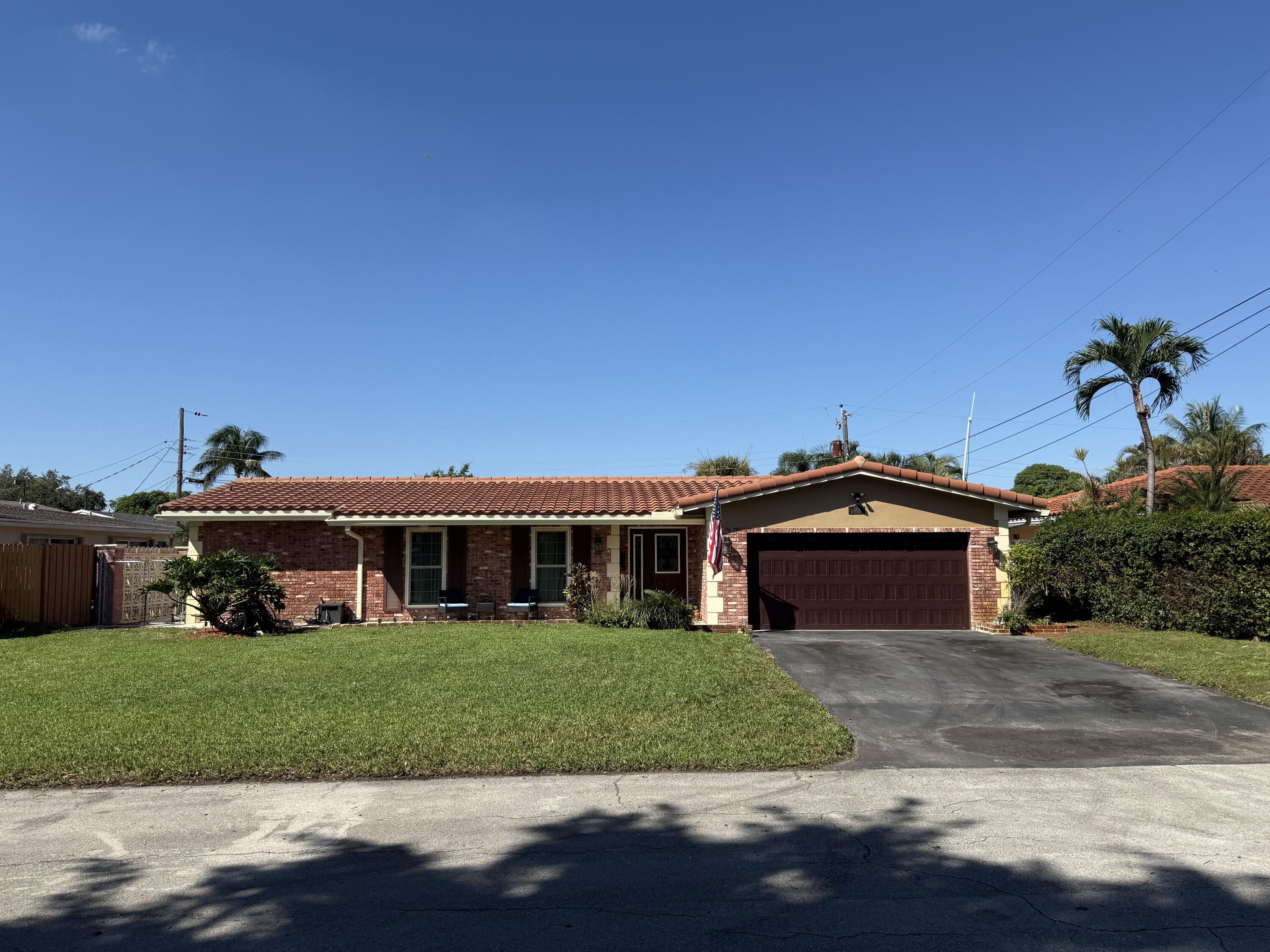 View details of listing 5109 NE 17th Terrace, Fort Lauderdale, FL 33334 Fort Lauderdale with MLS#